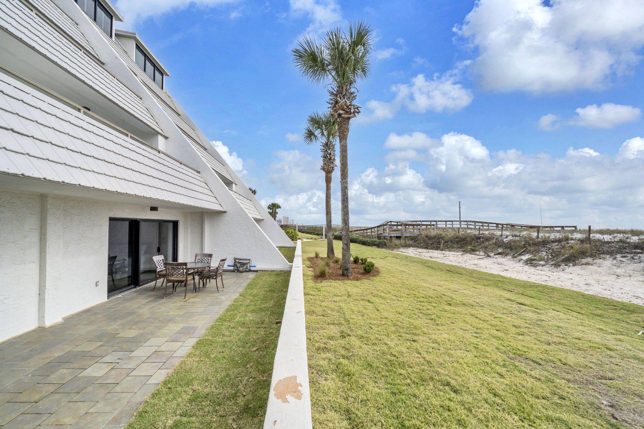 AEGEAN CONDO - Residential