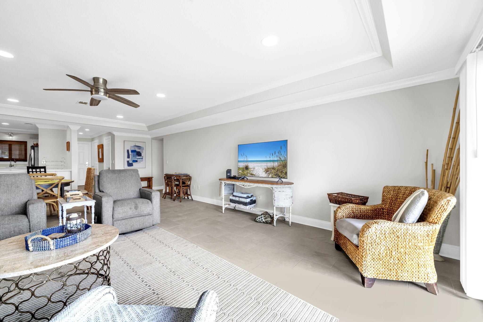 AEGEAN CONDO - Residential