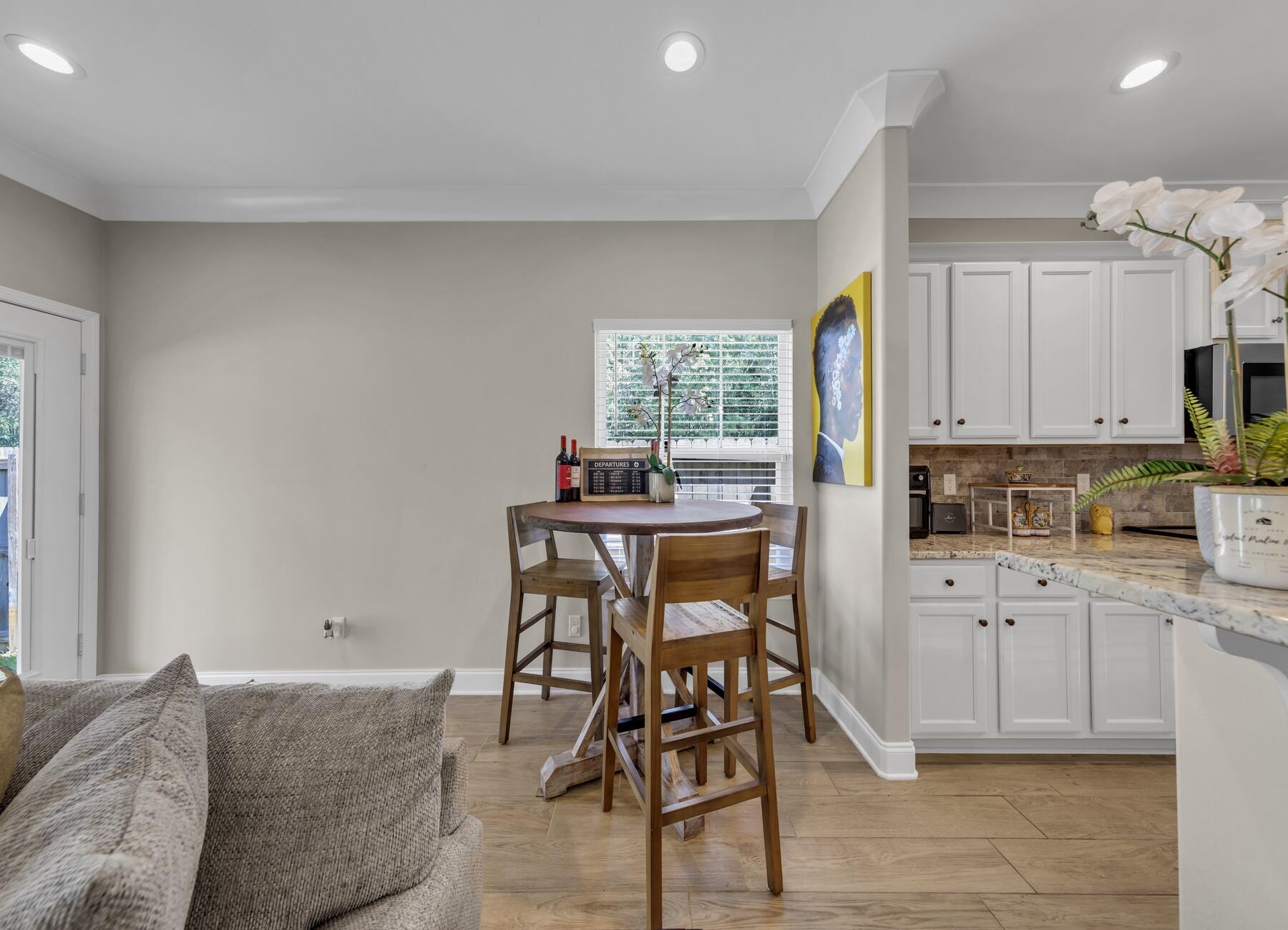 Vieux Carre' - Residential Lease