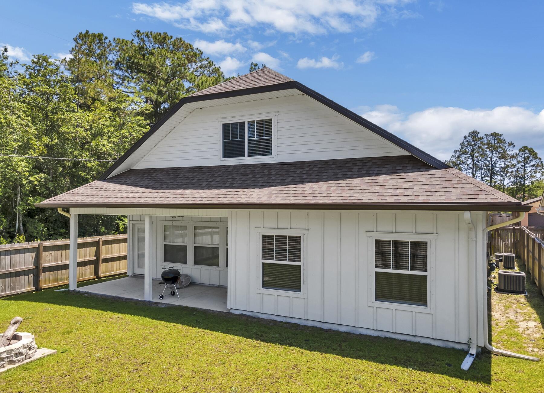 Vieux Carre' - Residential Lease