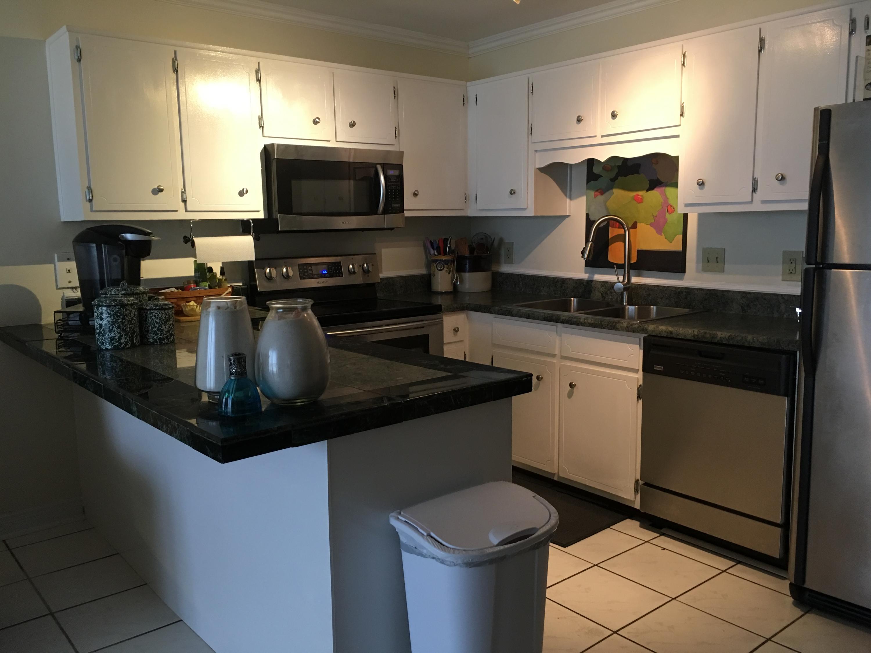 SOUNDWIND CONDO - Residential