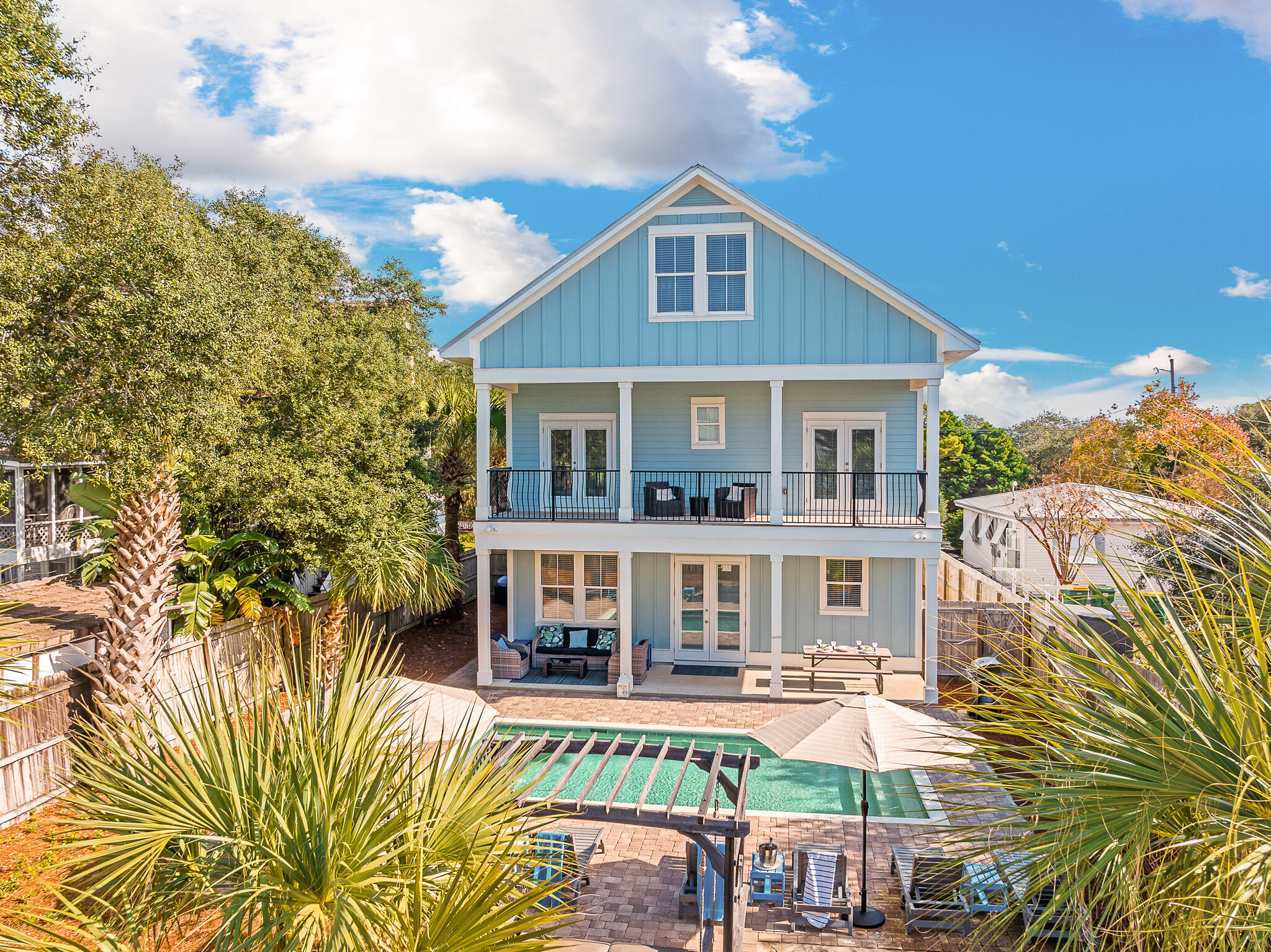CRYSTAL BEACH - Residential