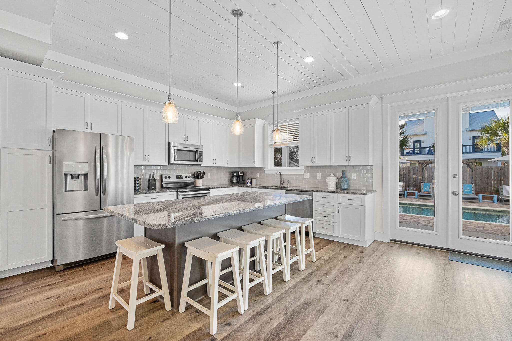 CRYSTAL BEACH - Residential