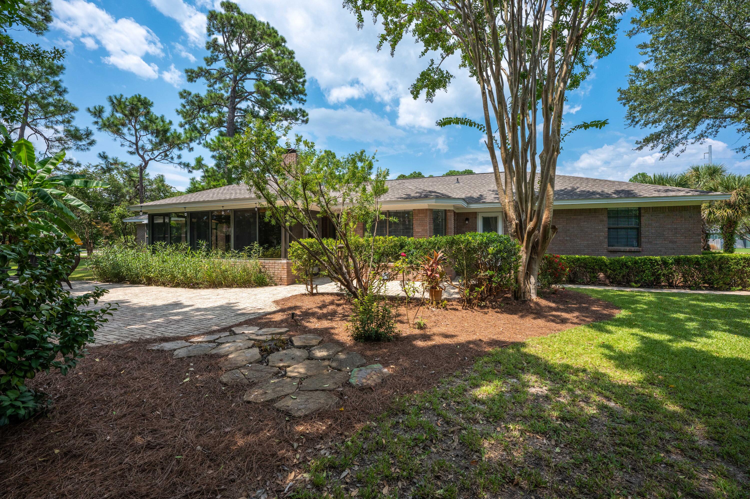 TIGER POINT - Residential