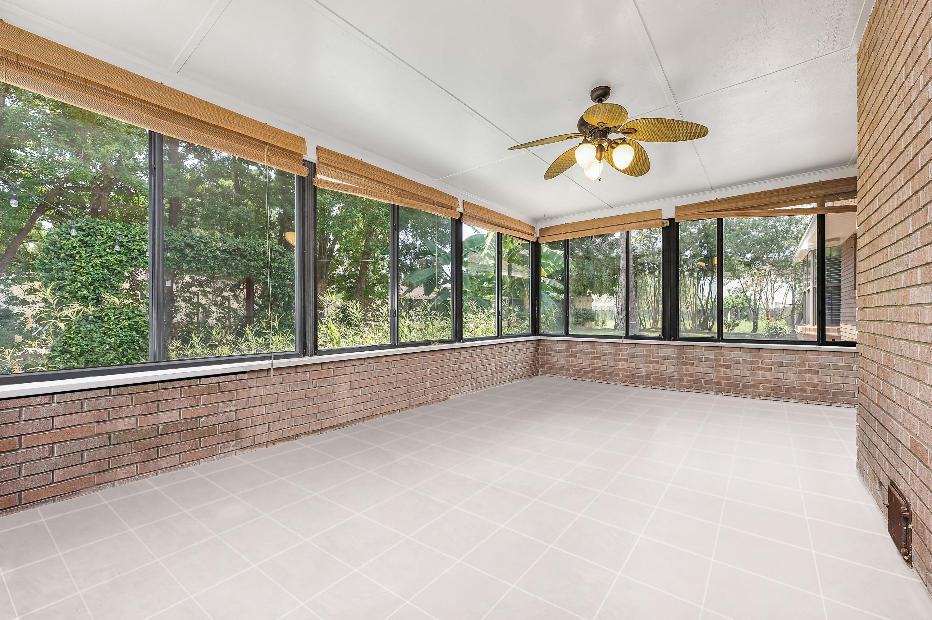 TIGER POINT - Residential