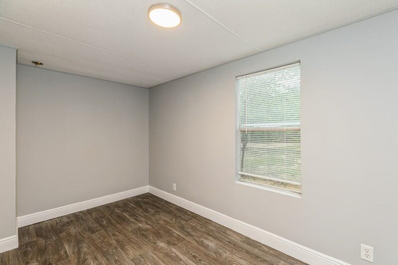 OAKWOD LAKE ESTATES - Residential