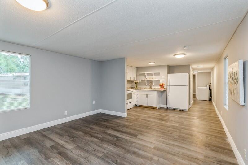 OAKWOD LAKE ESTATES - Residential