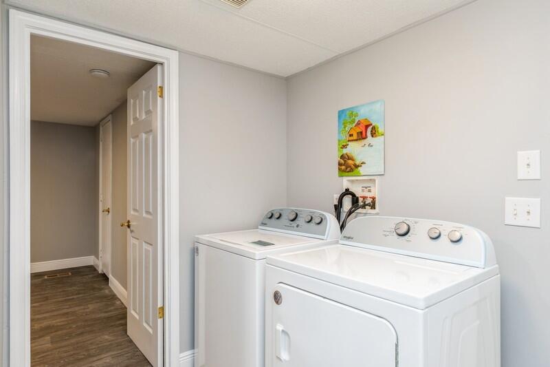 OAKWOD LAKE ESTATES - Residential