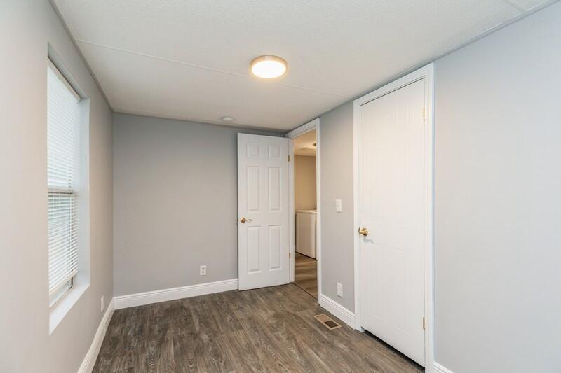 OAKWOD LAKE ESTATES - Residential