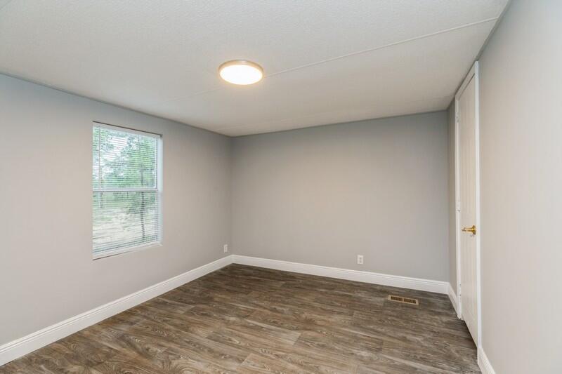 OAKWOD LAKE ESTATES - Residential