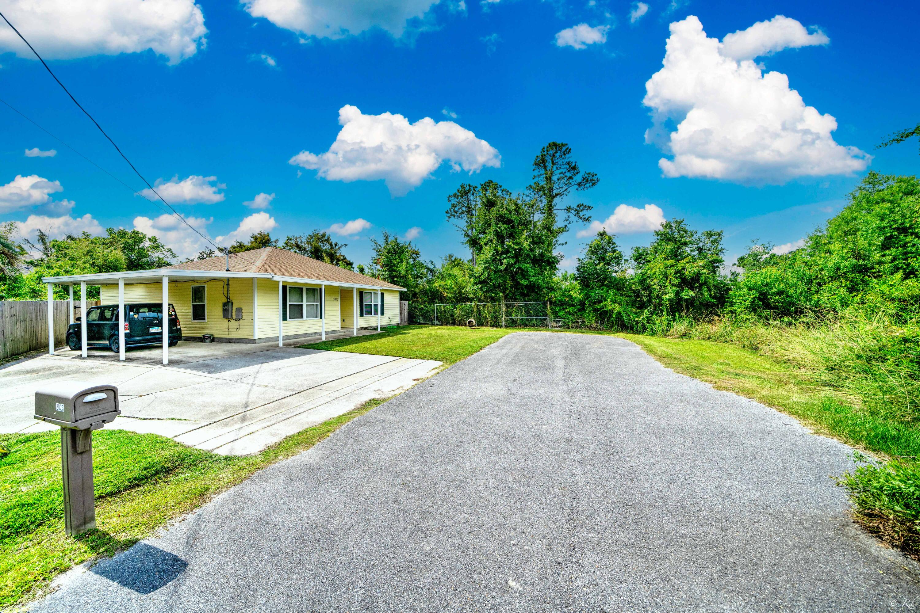 NO RECORDED SUBDIVISION - Residential