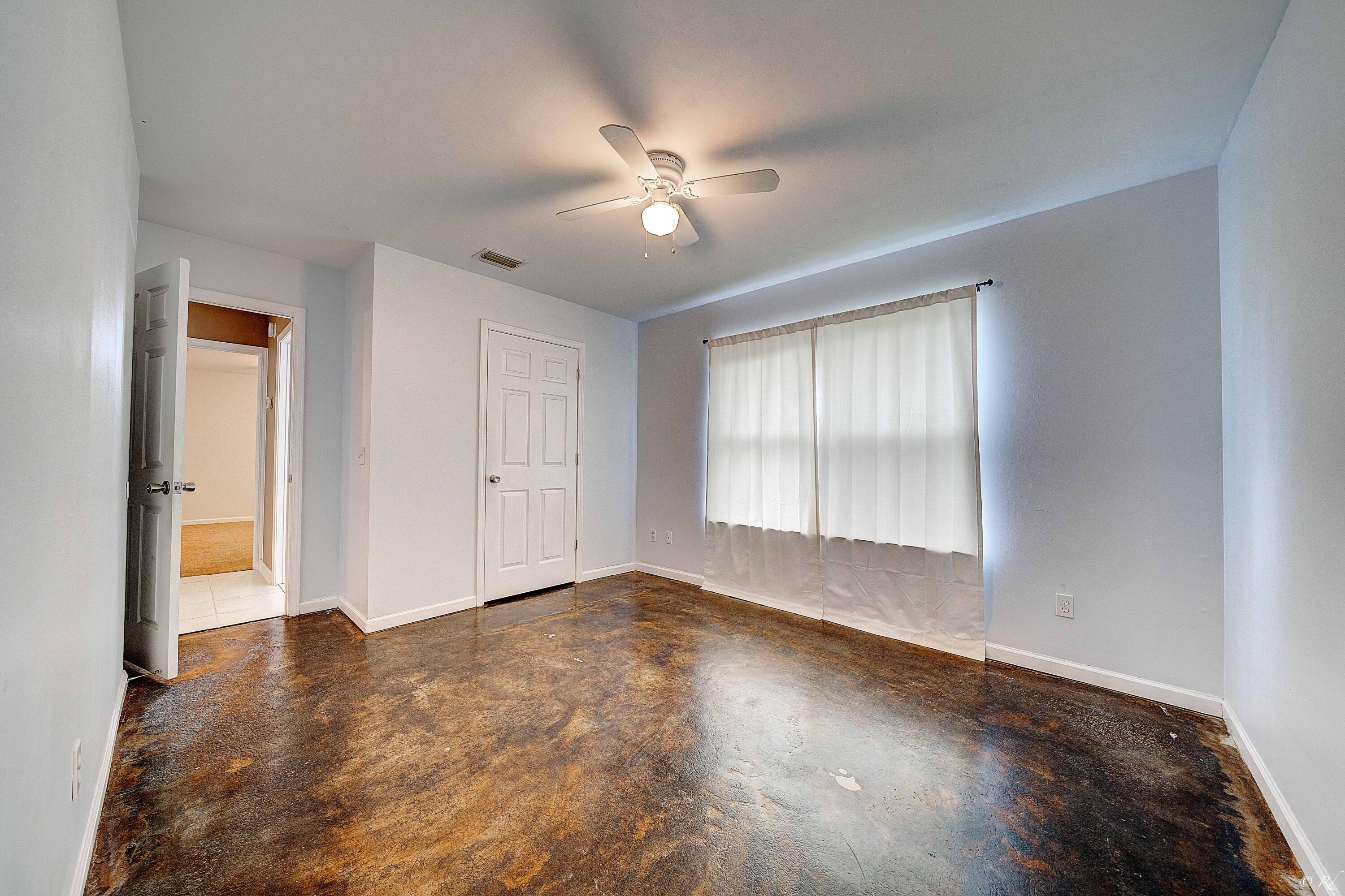 NO RECORDED SUBDIVISION - Residential