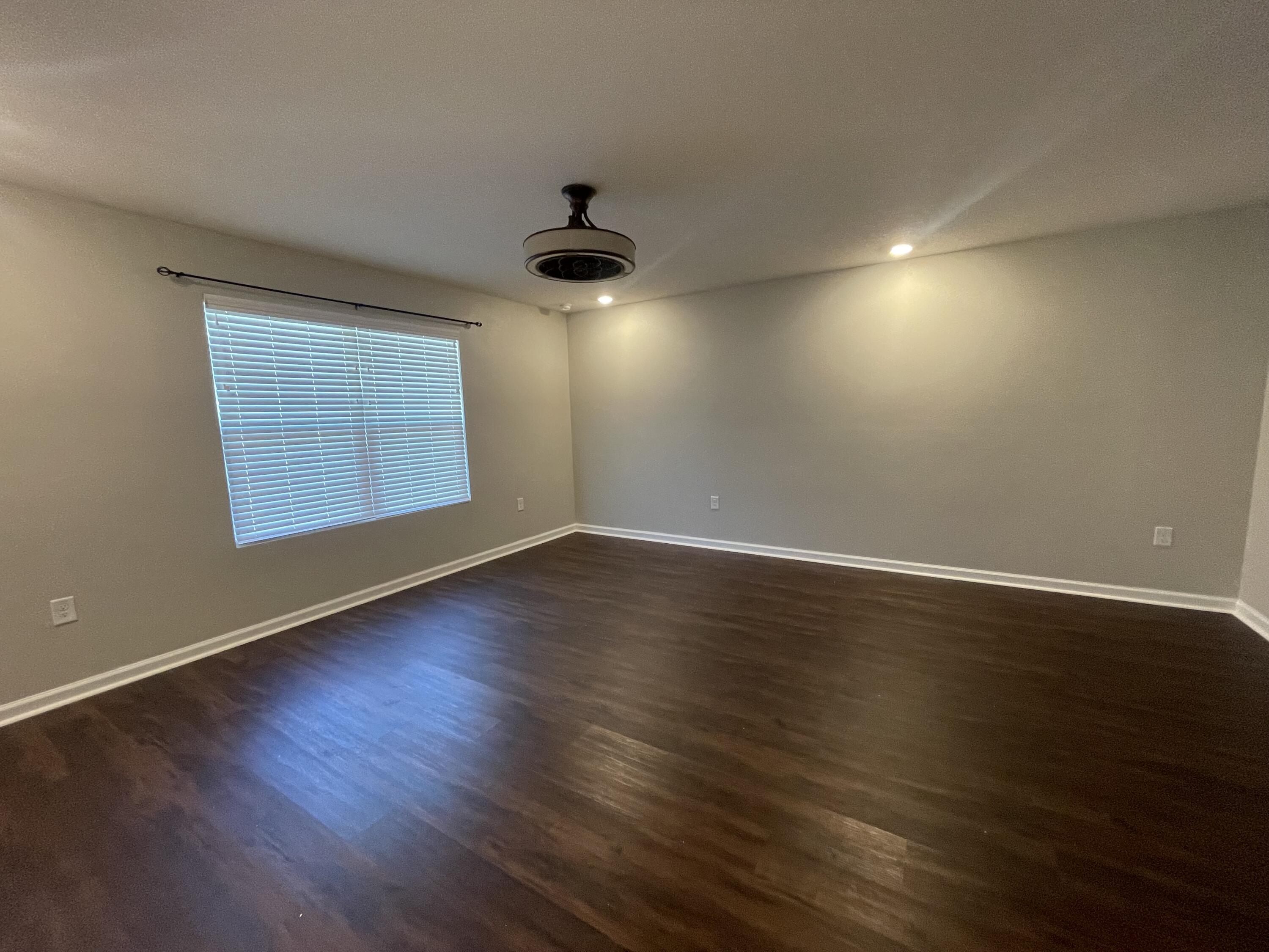 Redstone Commons - Residential Lease