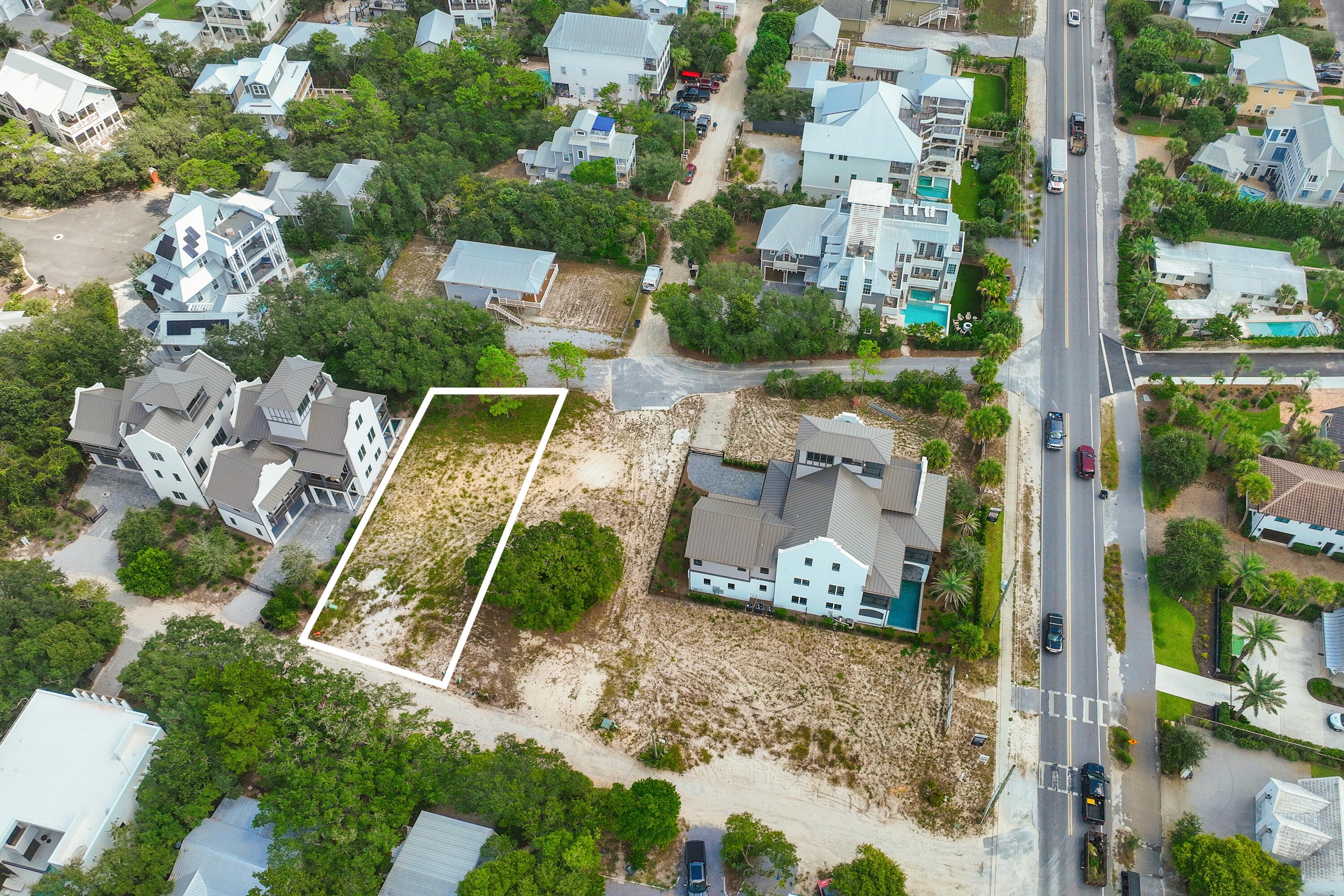 SEAGROVE - Land
