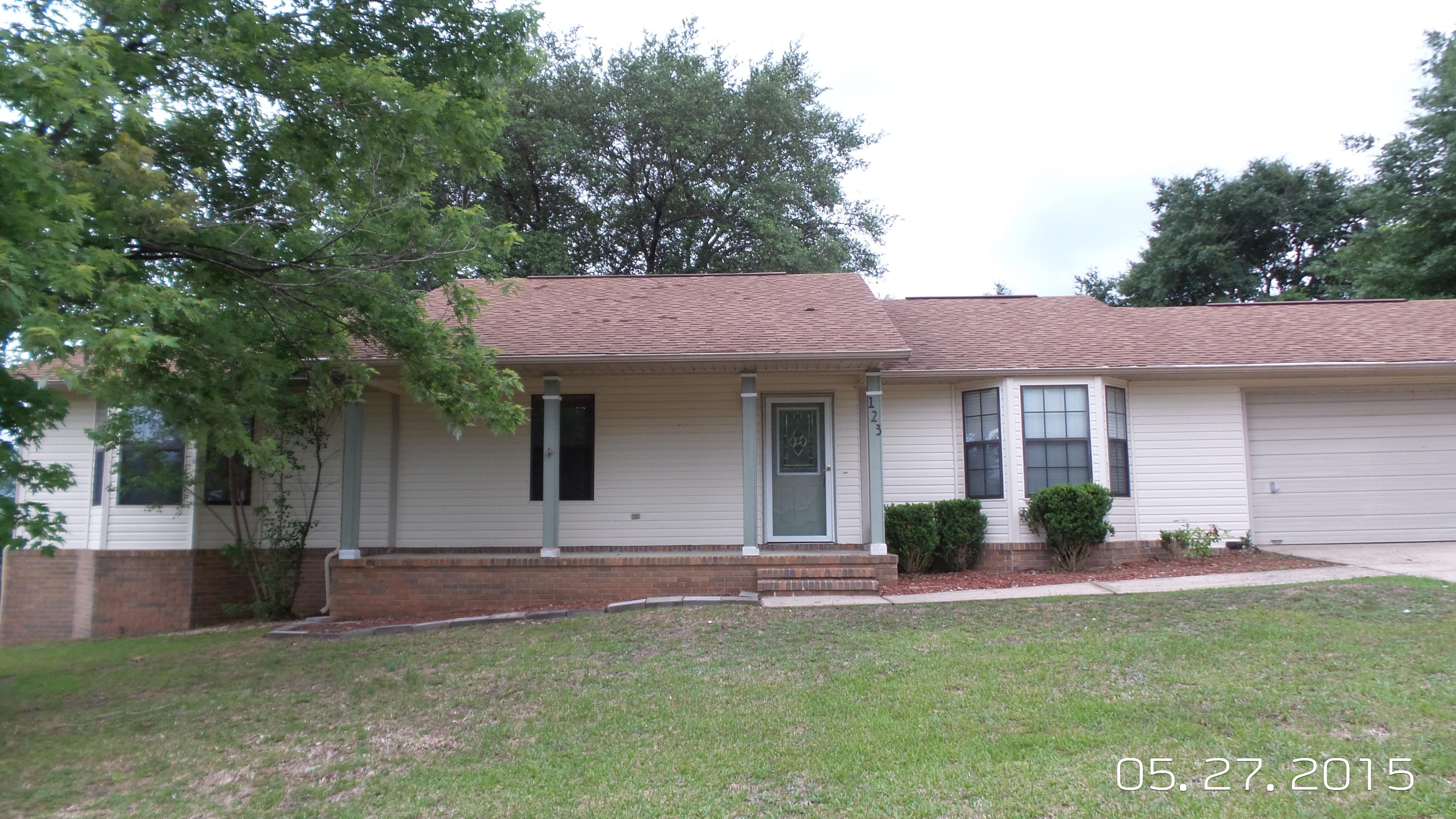 COUNTRYVIEW ESTATES 1ST ADDN - Residential