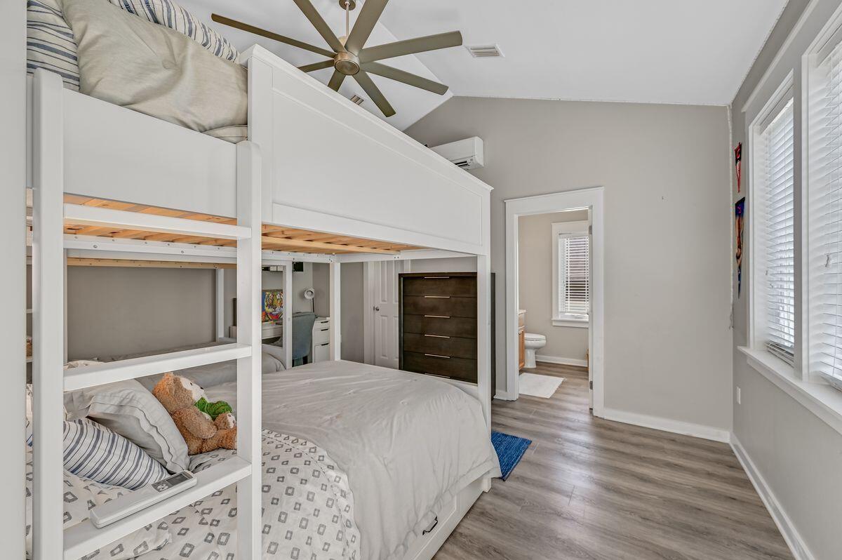 LAUREL GROVE - Residential