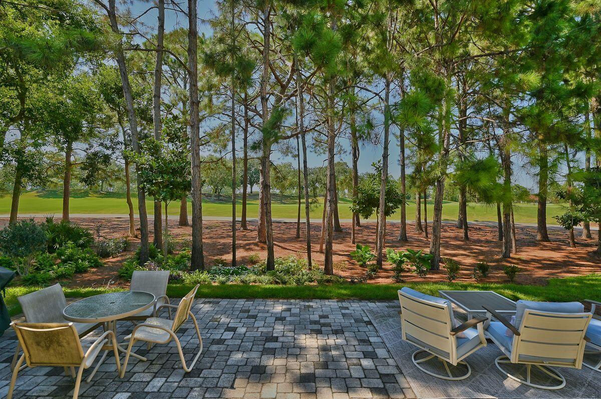 LAUREL GROVE - Residential