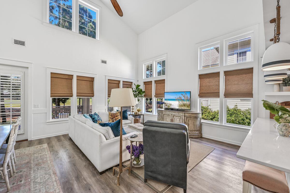 LAUREL GROVE - Residential