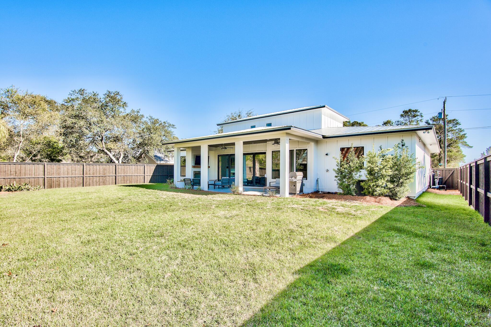 GULFVIEW HEIGHTS 1ST ADDN - Residential