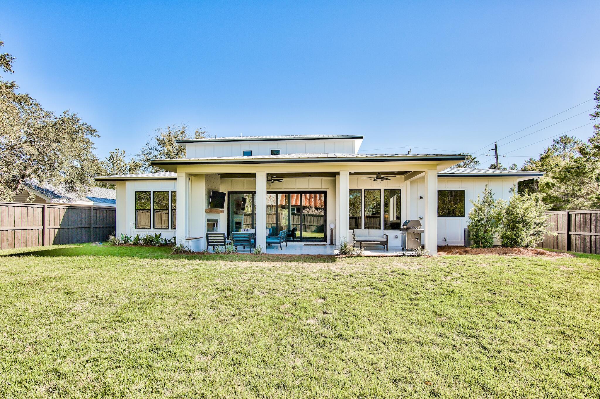 GULFVIEW HEIGHTS 1ST ADDN - Residential