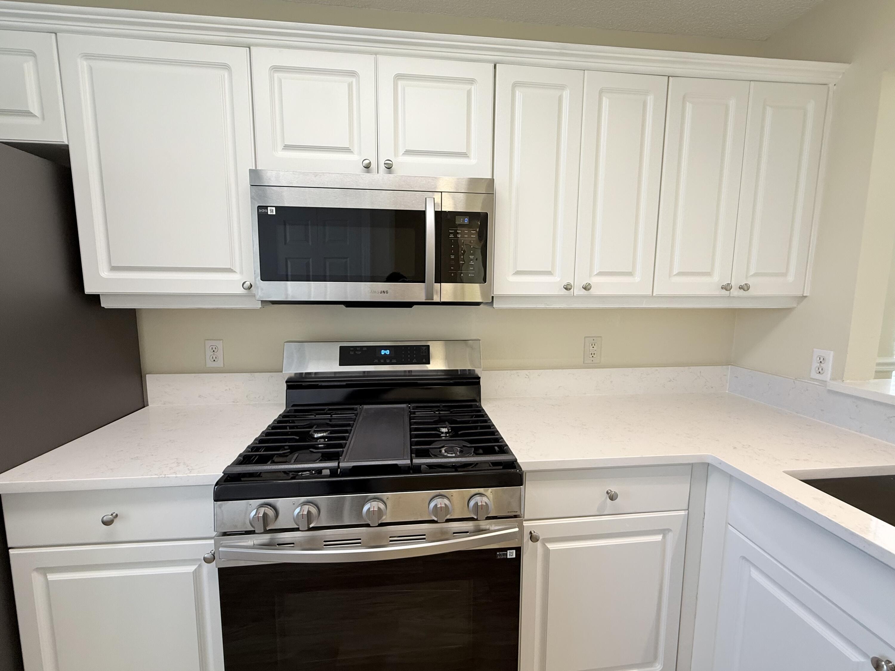 VINEYARD THE - Residential Lease