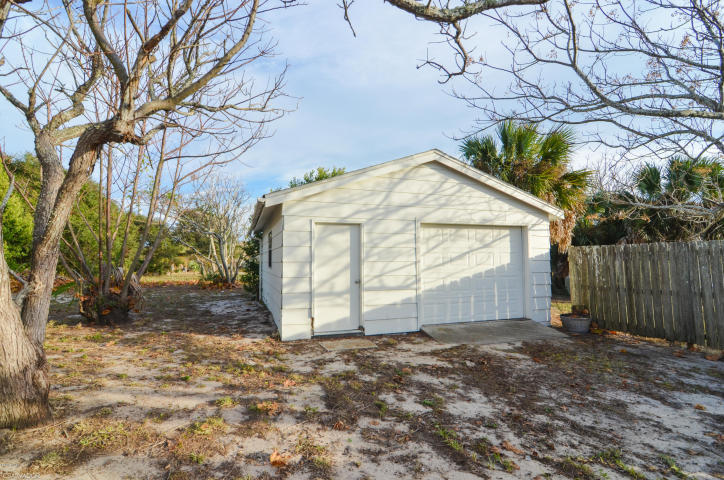 LAGUNA BEACH ESTATES - Residential