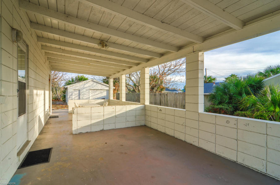 LAGUNA BEACH ESTATES - Residential