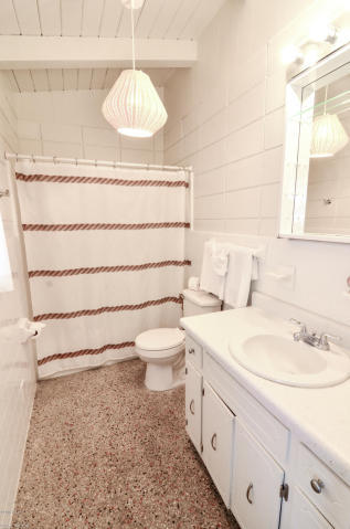 LAGUNA BEACH ESTATES - Residential