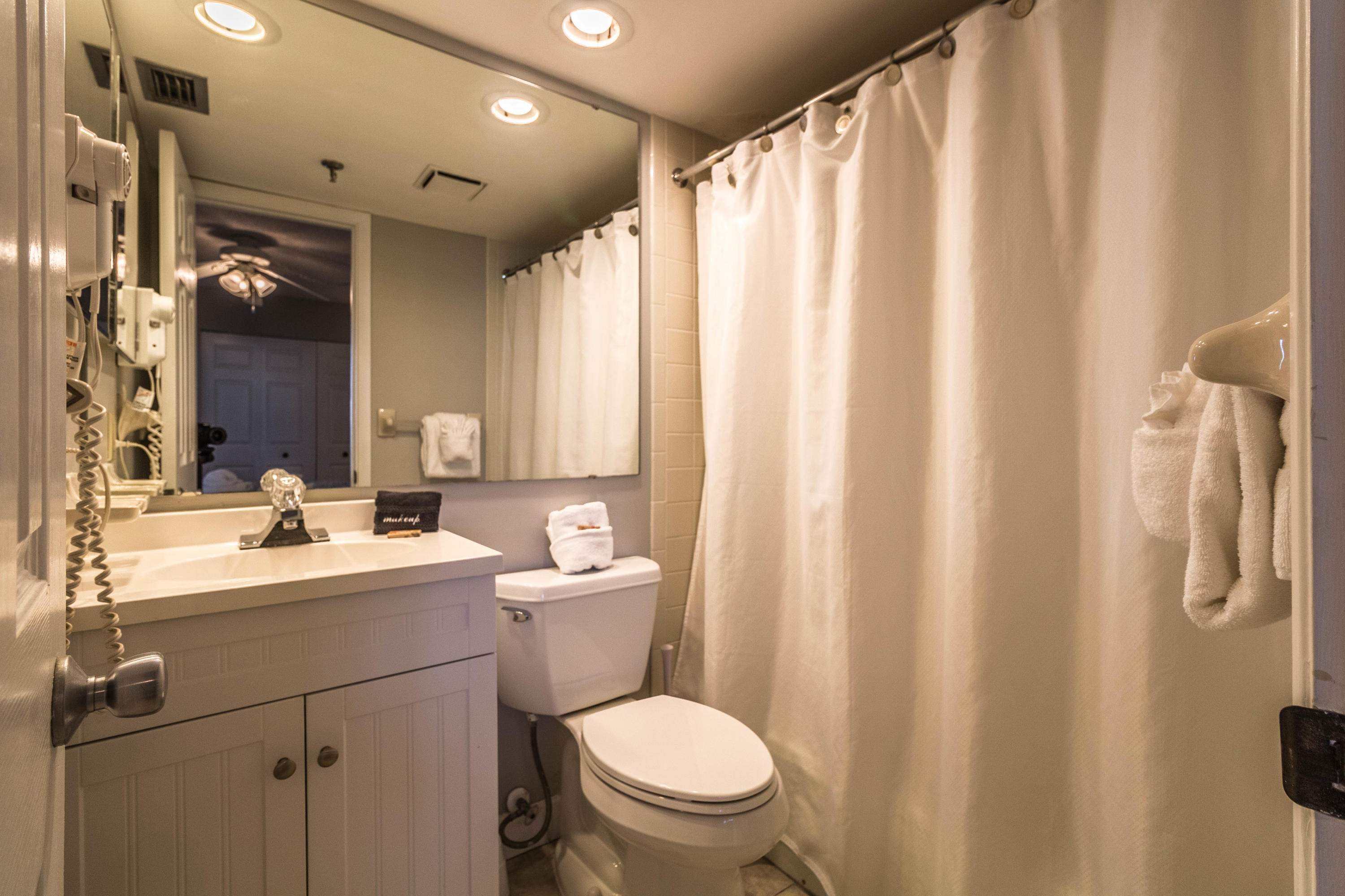 BREAKERS OF FWB PH 1 - Residential