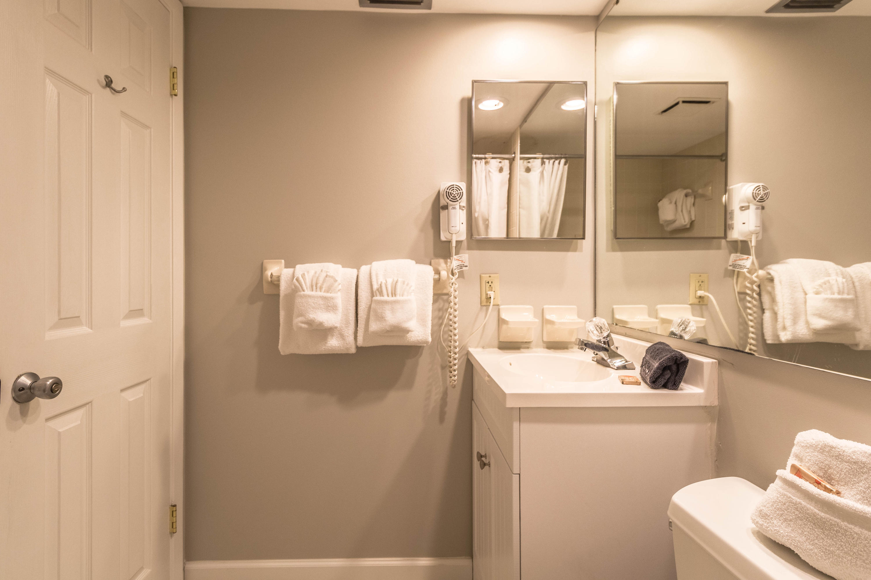 BREAKERS OF FWB PH 1 - Residential