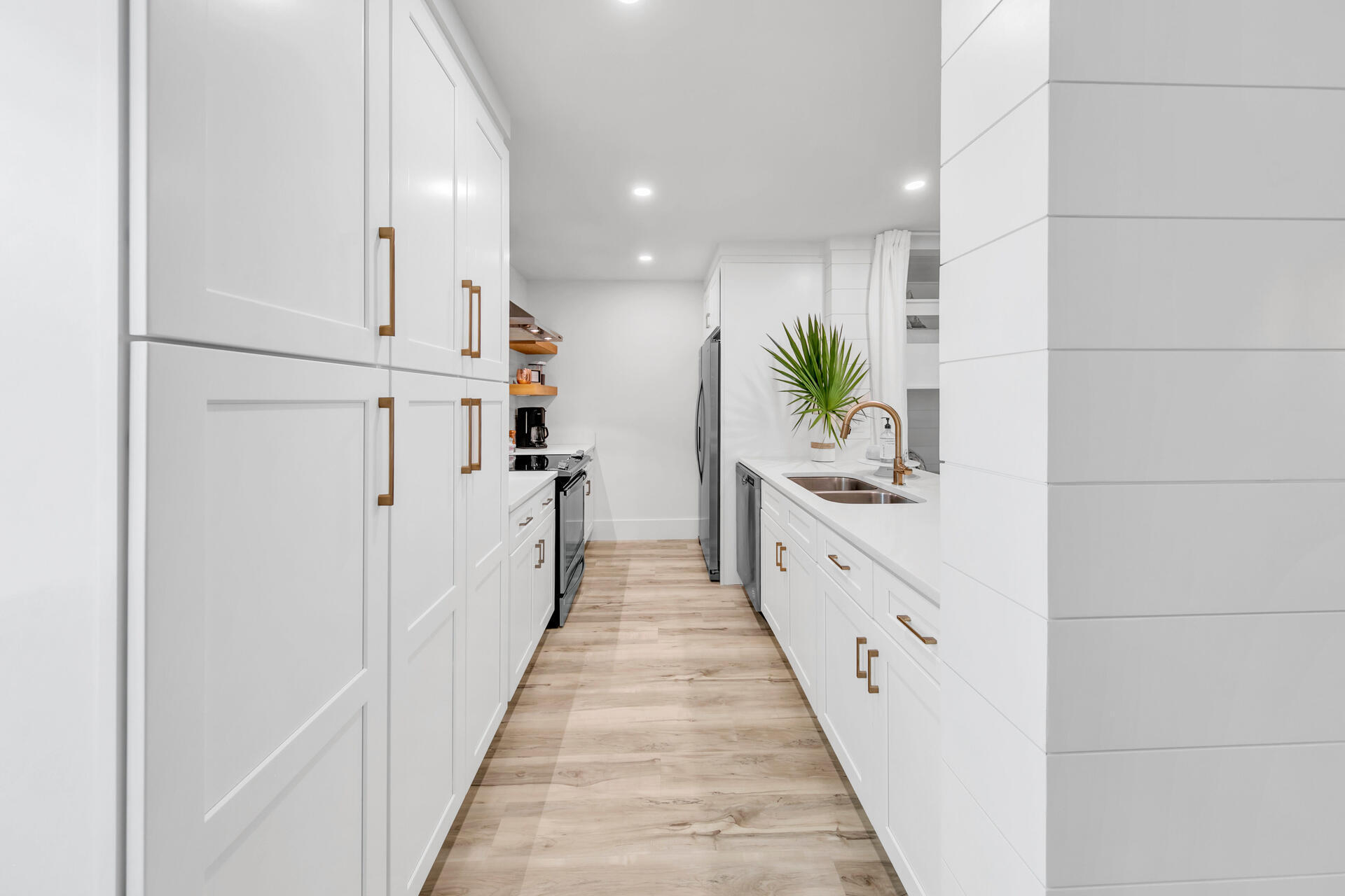 CASSINE GARDENS T/H PH 2 - Residential