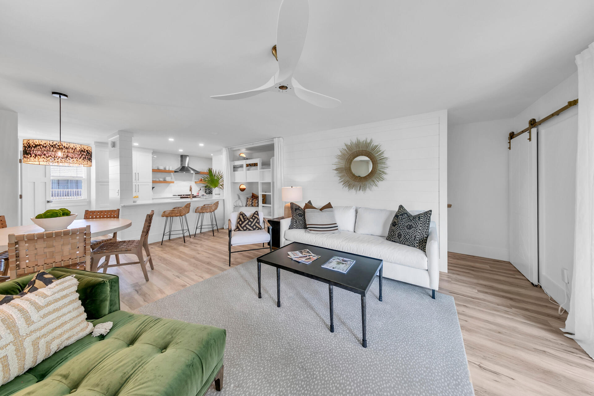 CASSINE GARDENS T/H PH 2 - Residential