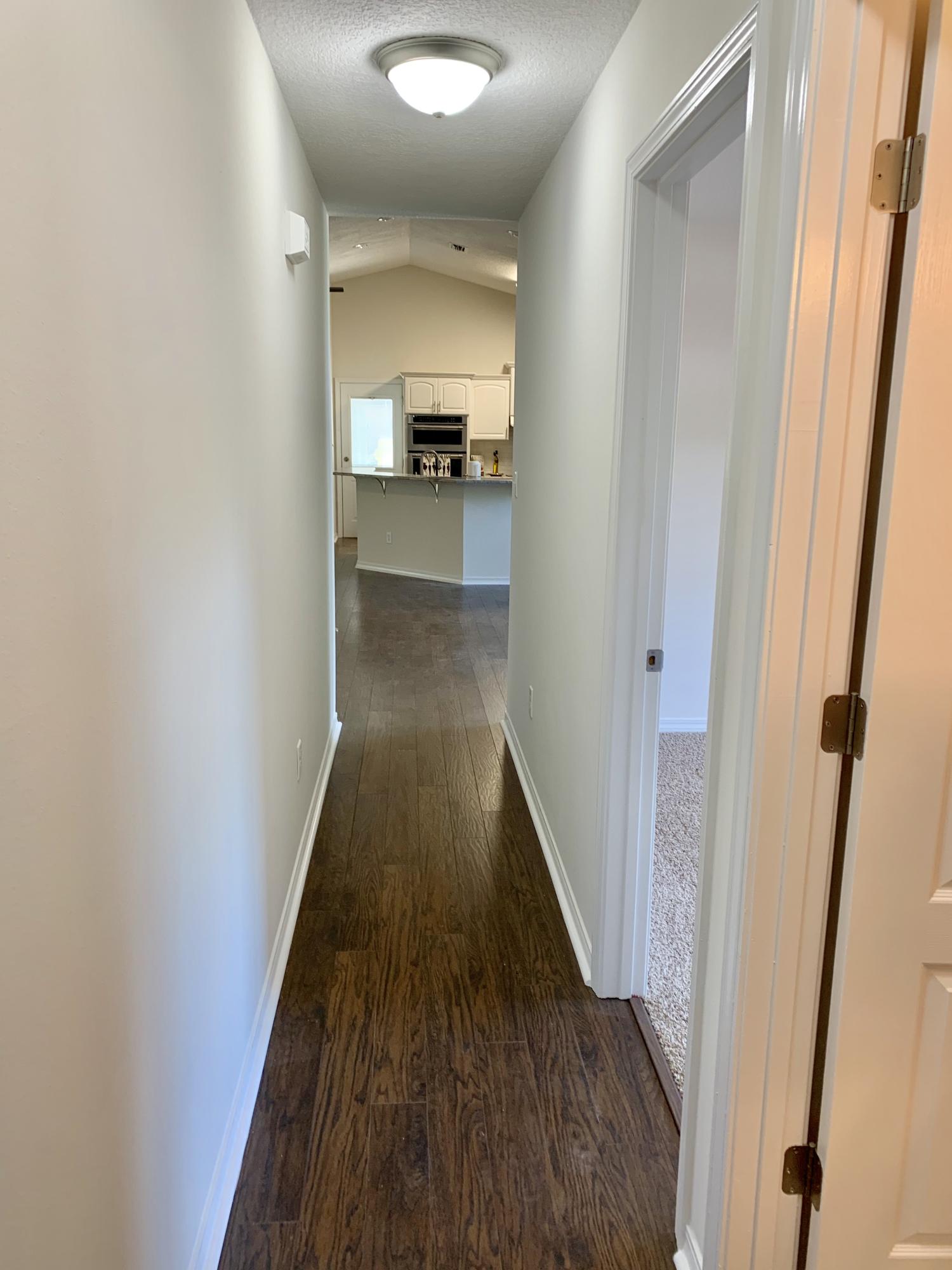 SMUGGLERS COVE - Residential