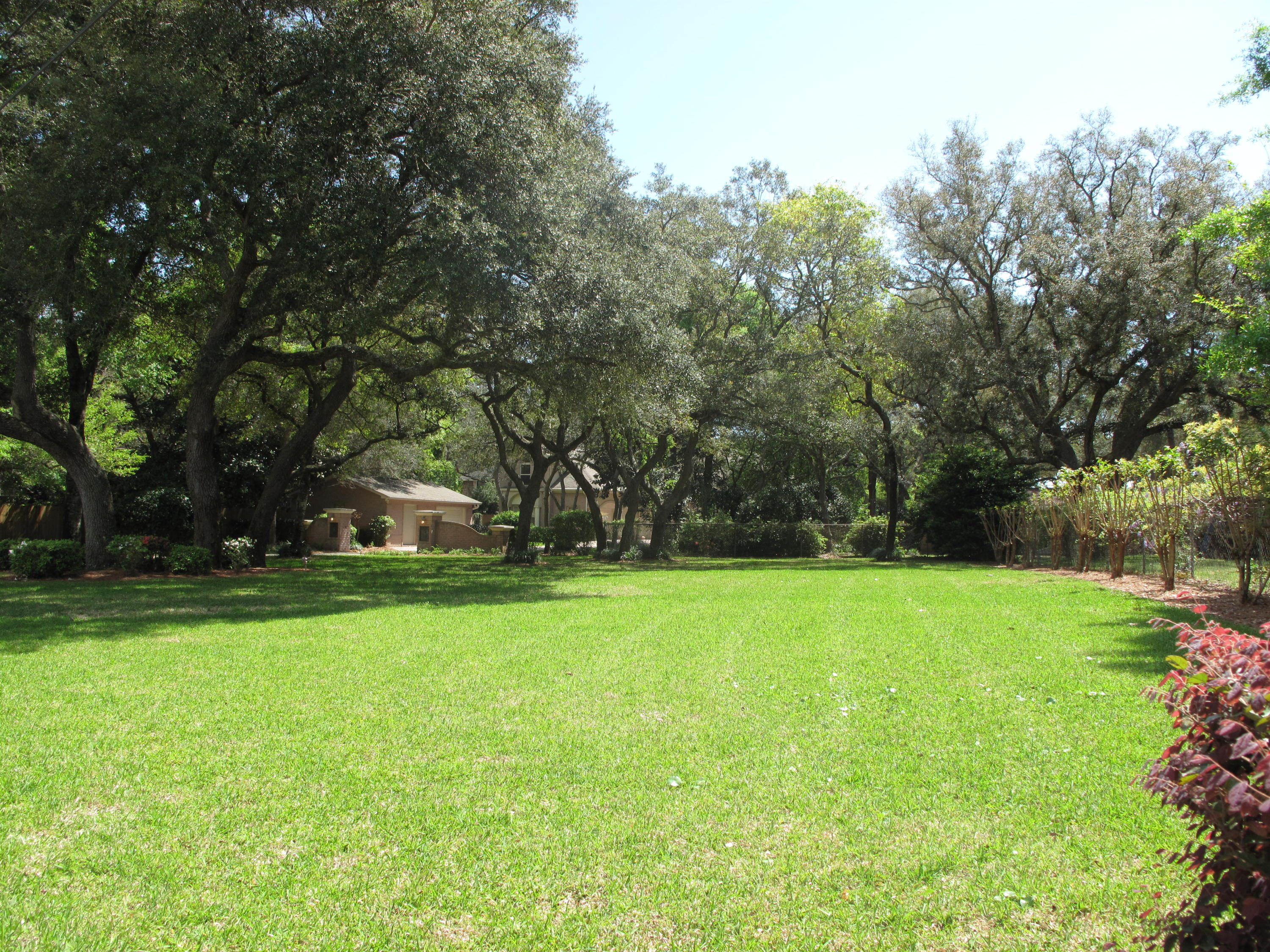 GARNIERS - Residential