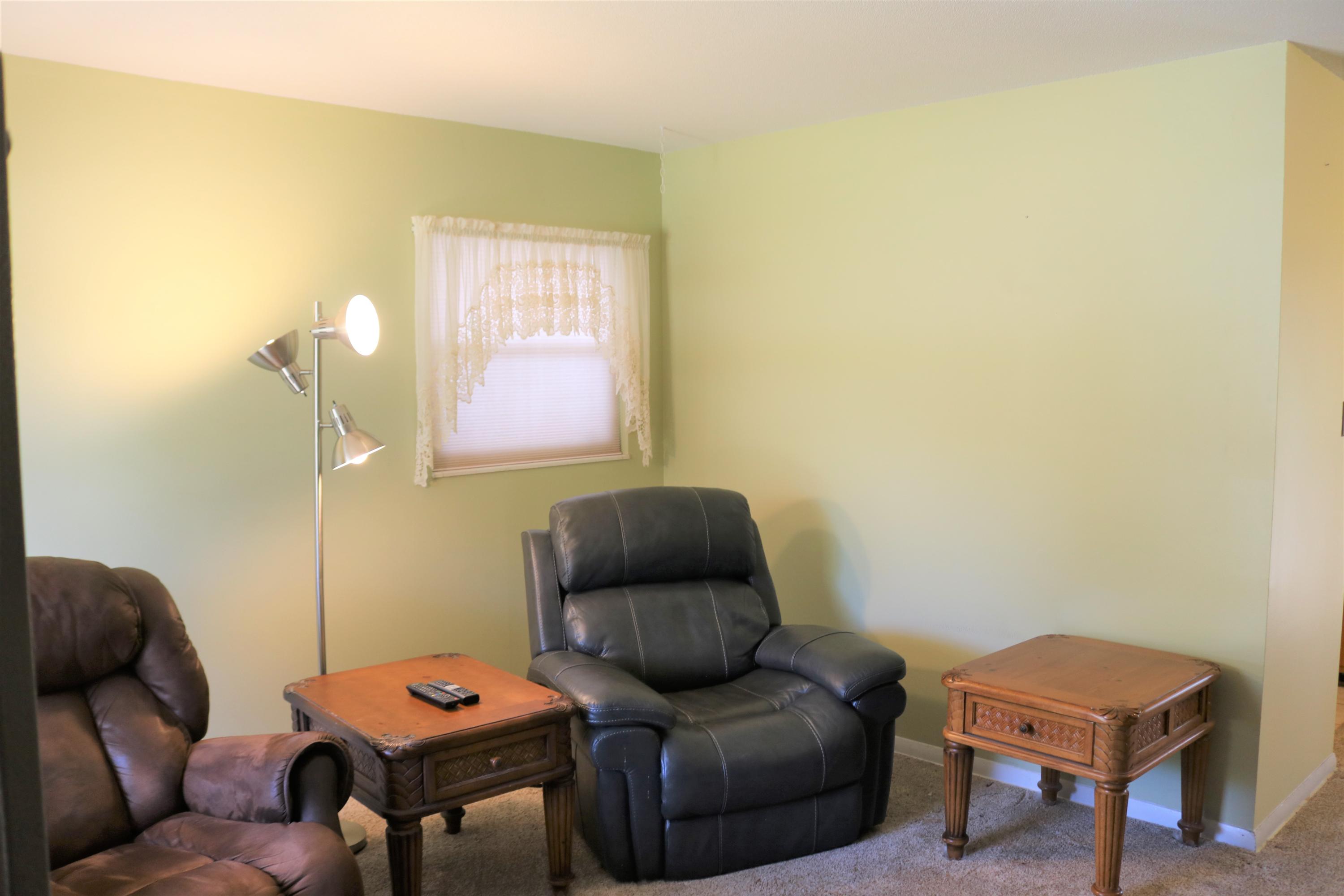 OAKLAND HEIGHTS - Residential