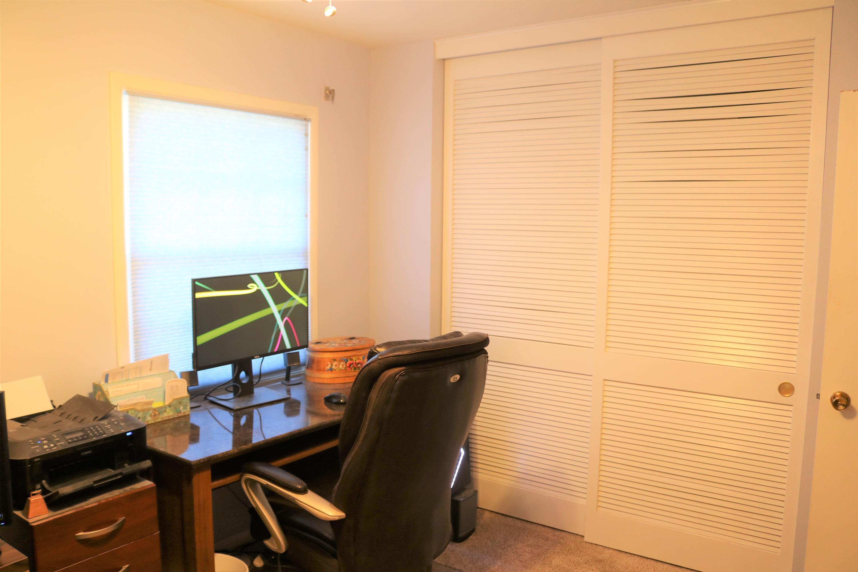 OAKLAND HEIGHTS - Residential