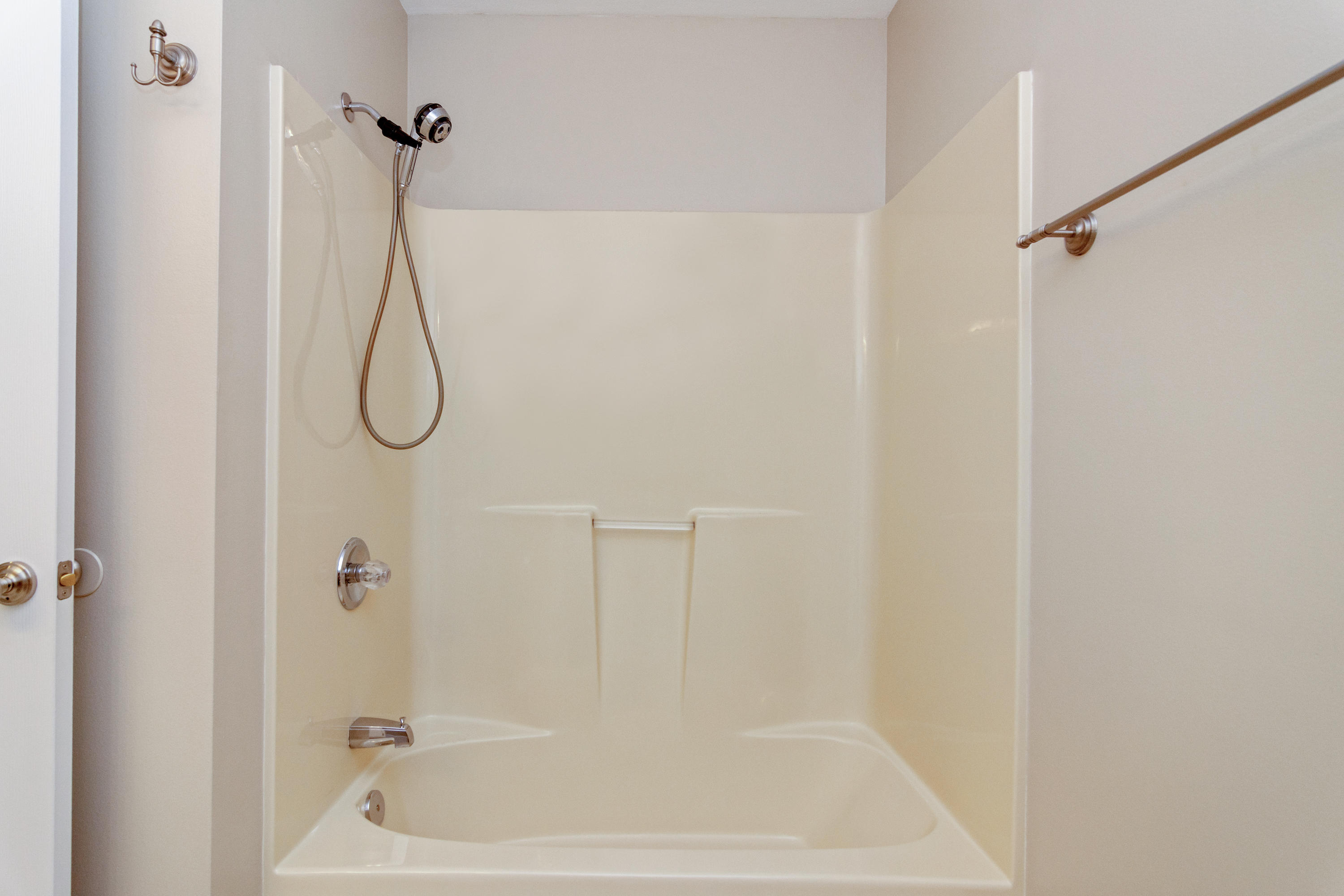 COUNTRYVIEW ESTATES - Residential