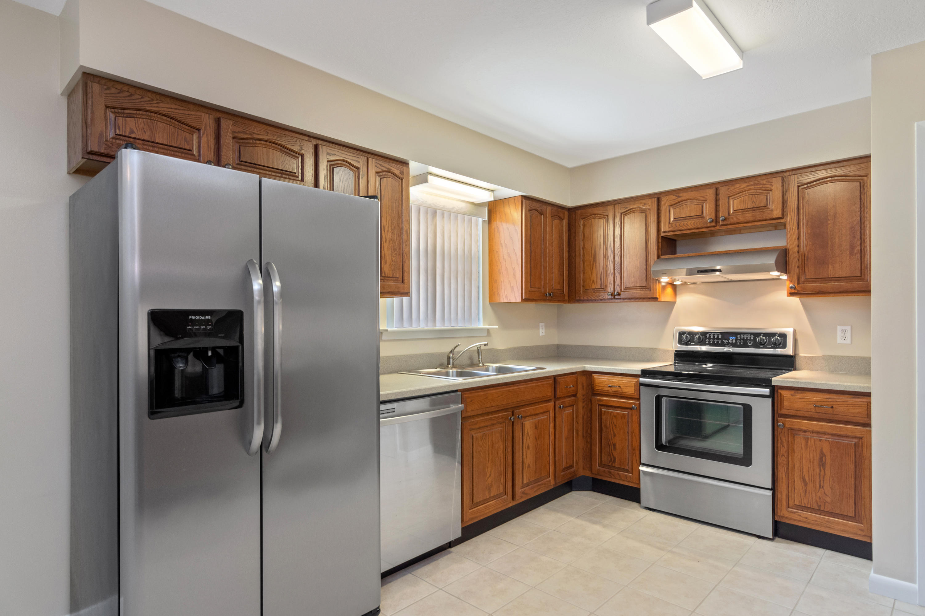 COUNTRYVIEW ESTATES - Residential