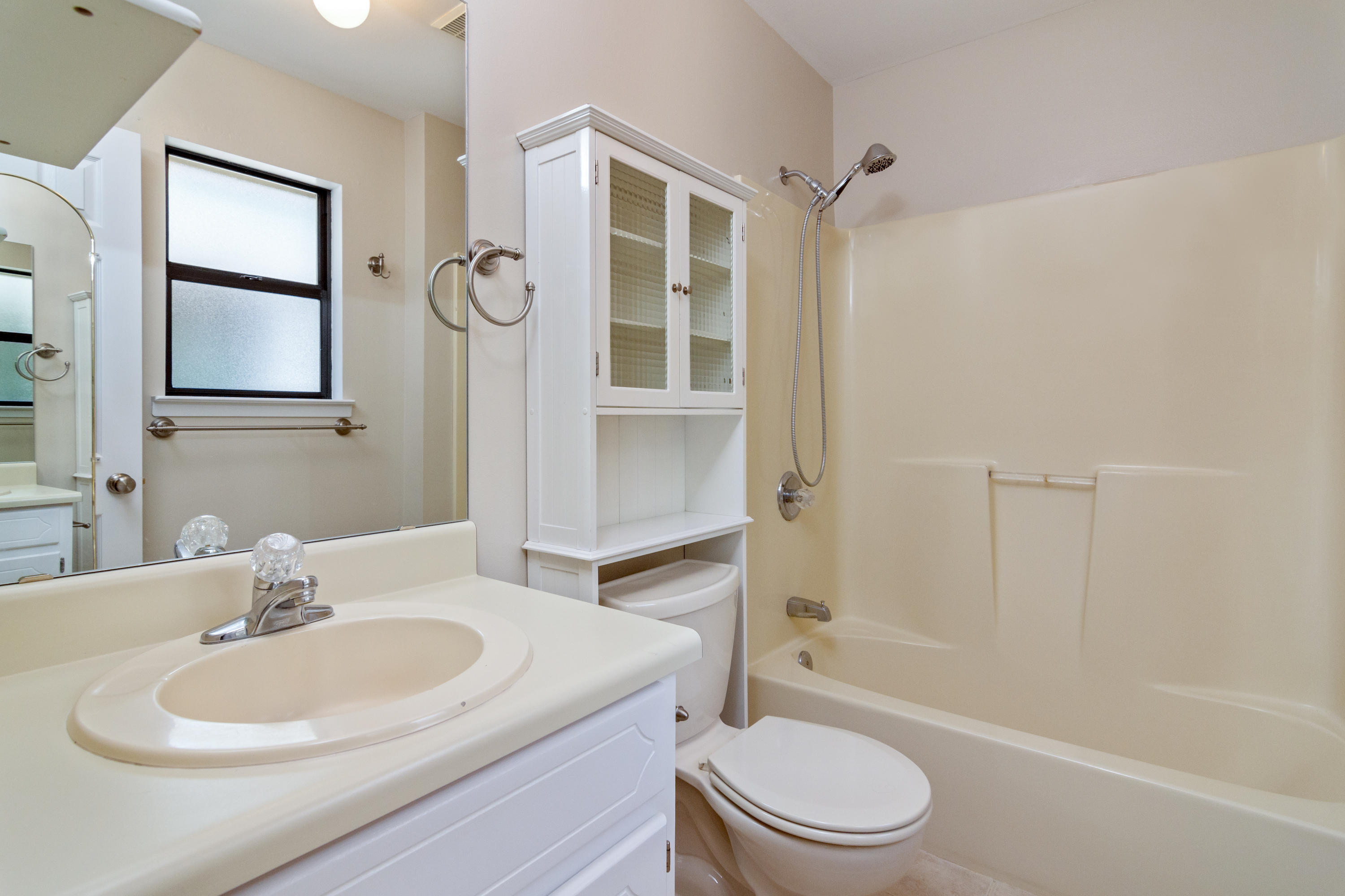 COUNTRYVIEW ESTATES - Residential