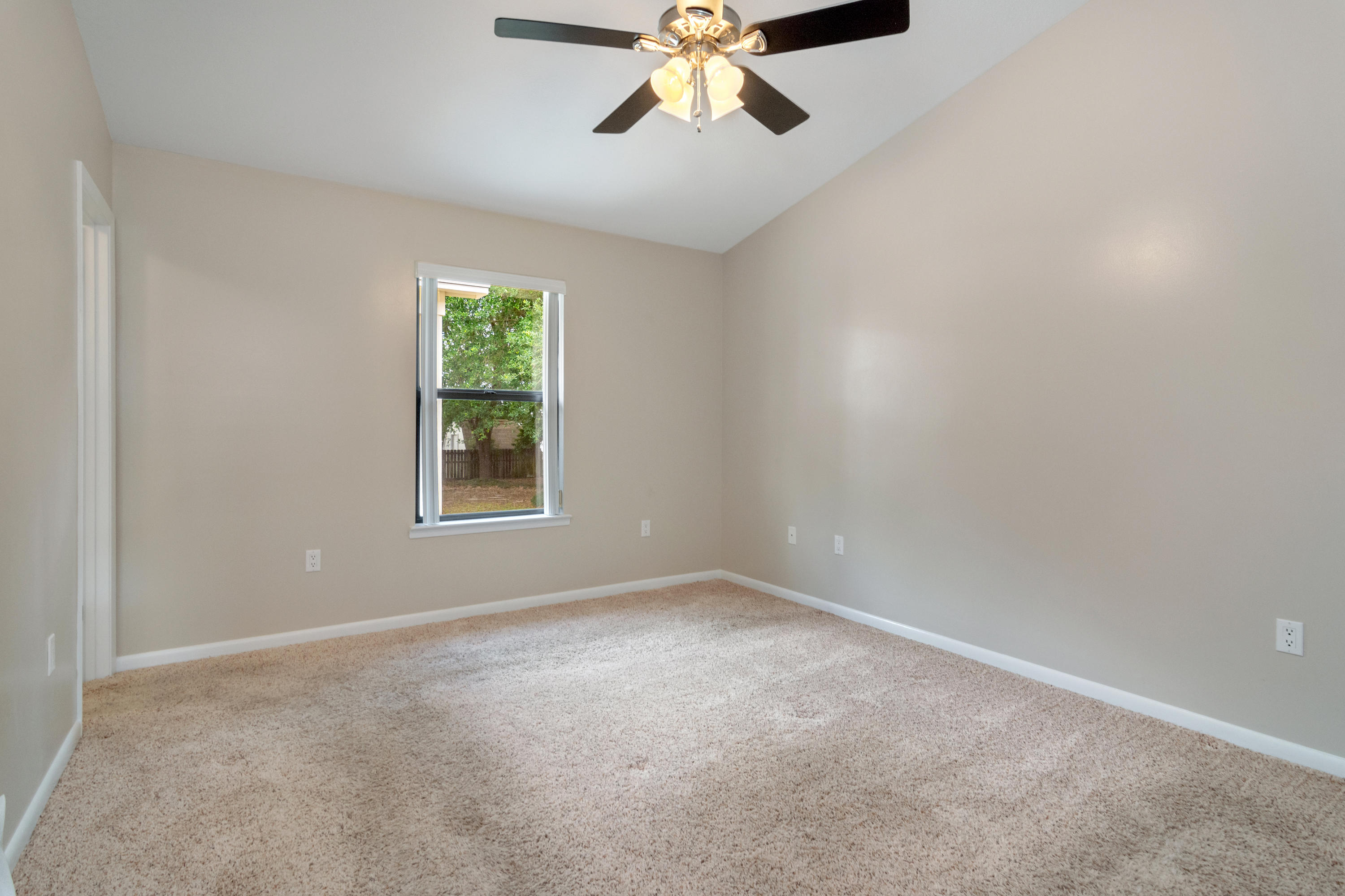 COUNTRYVIEW ESTATES - Residential