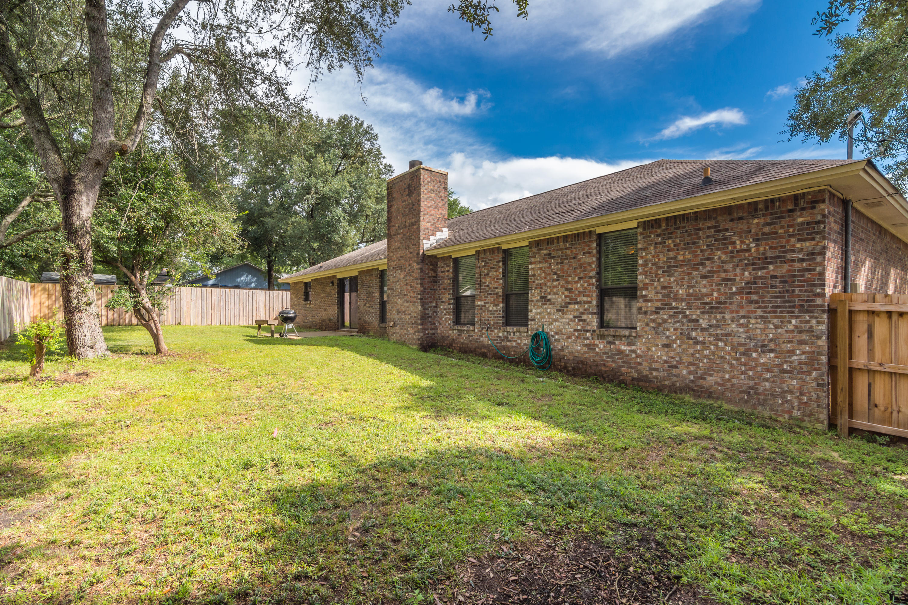 VALPARAISO PINECREST 5 - Residential