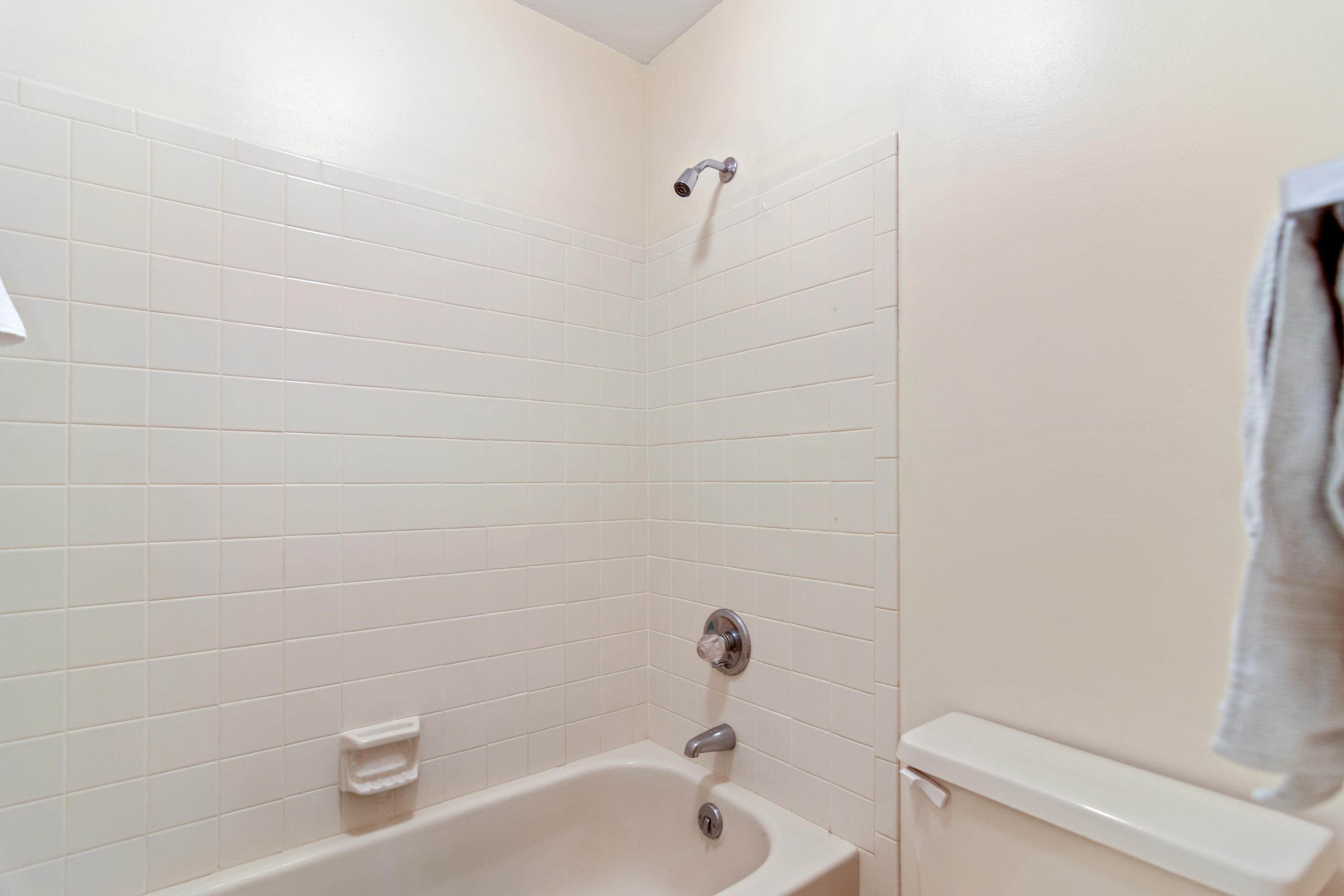 VALPARAISO PINECREST 5 - Residential