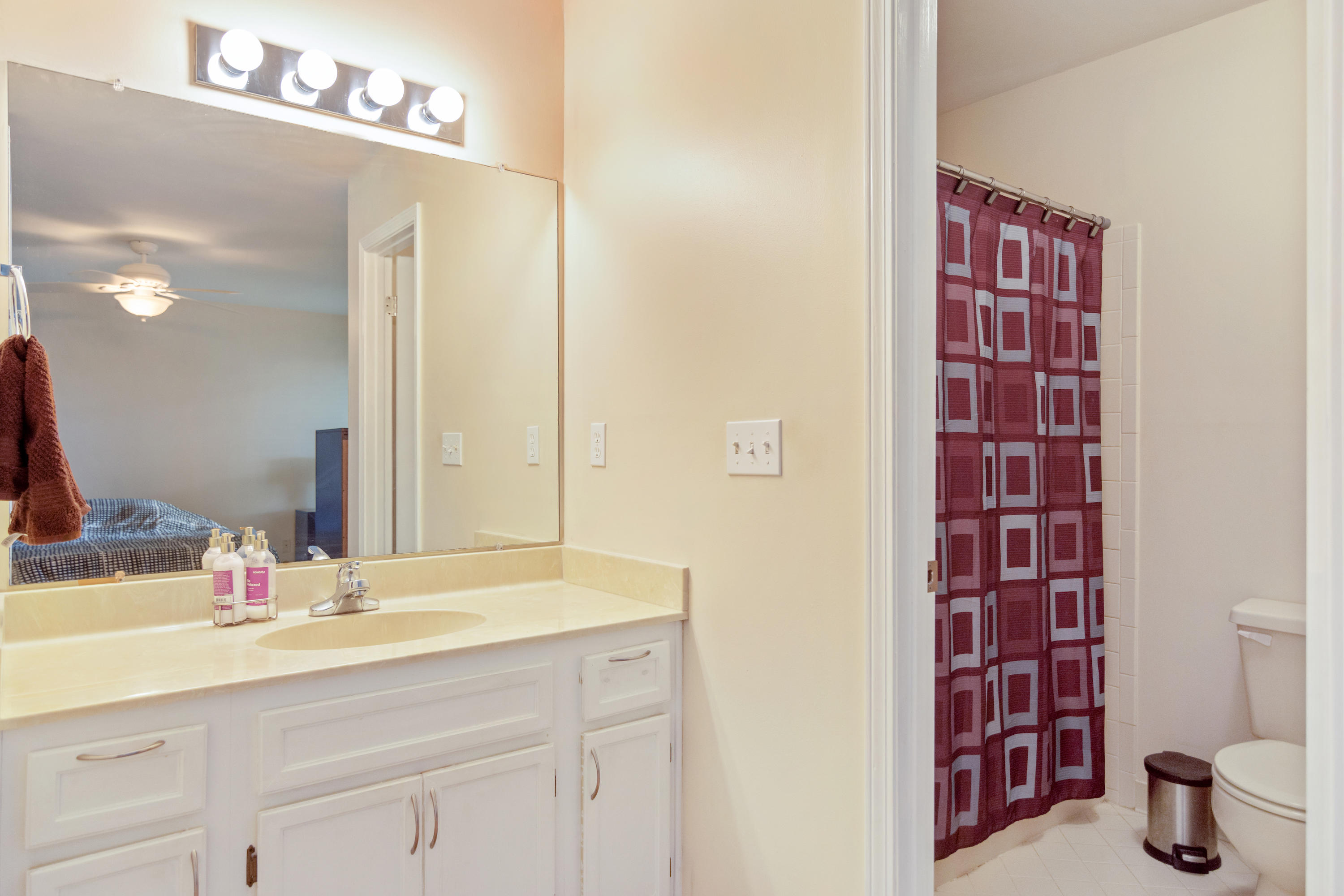 VALPARAISO PINECREST 5 - Residential