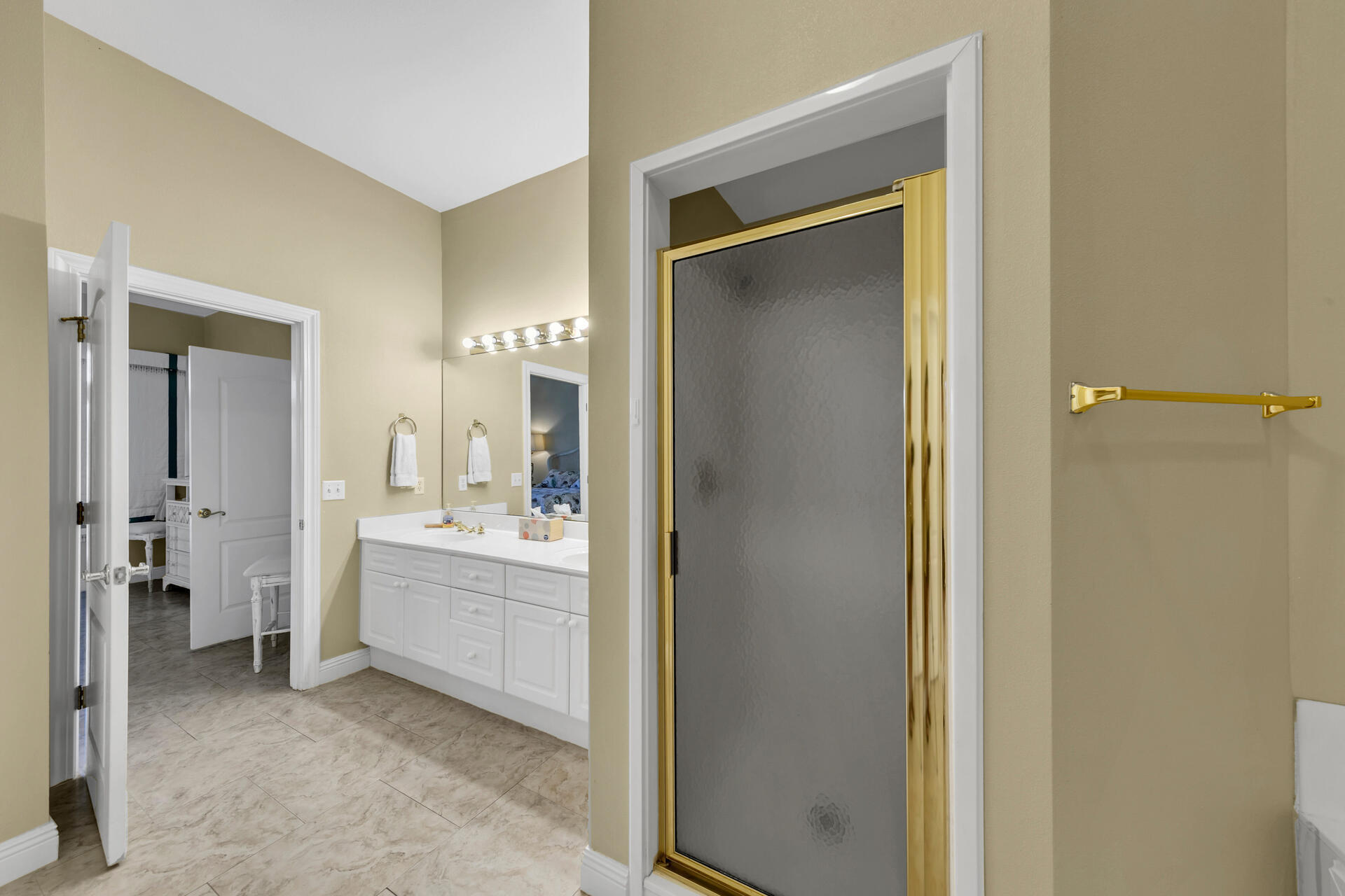 SEASCAPE CONDO PH 10 - Residential