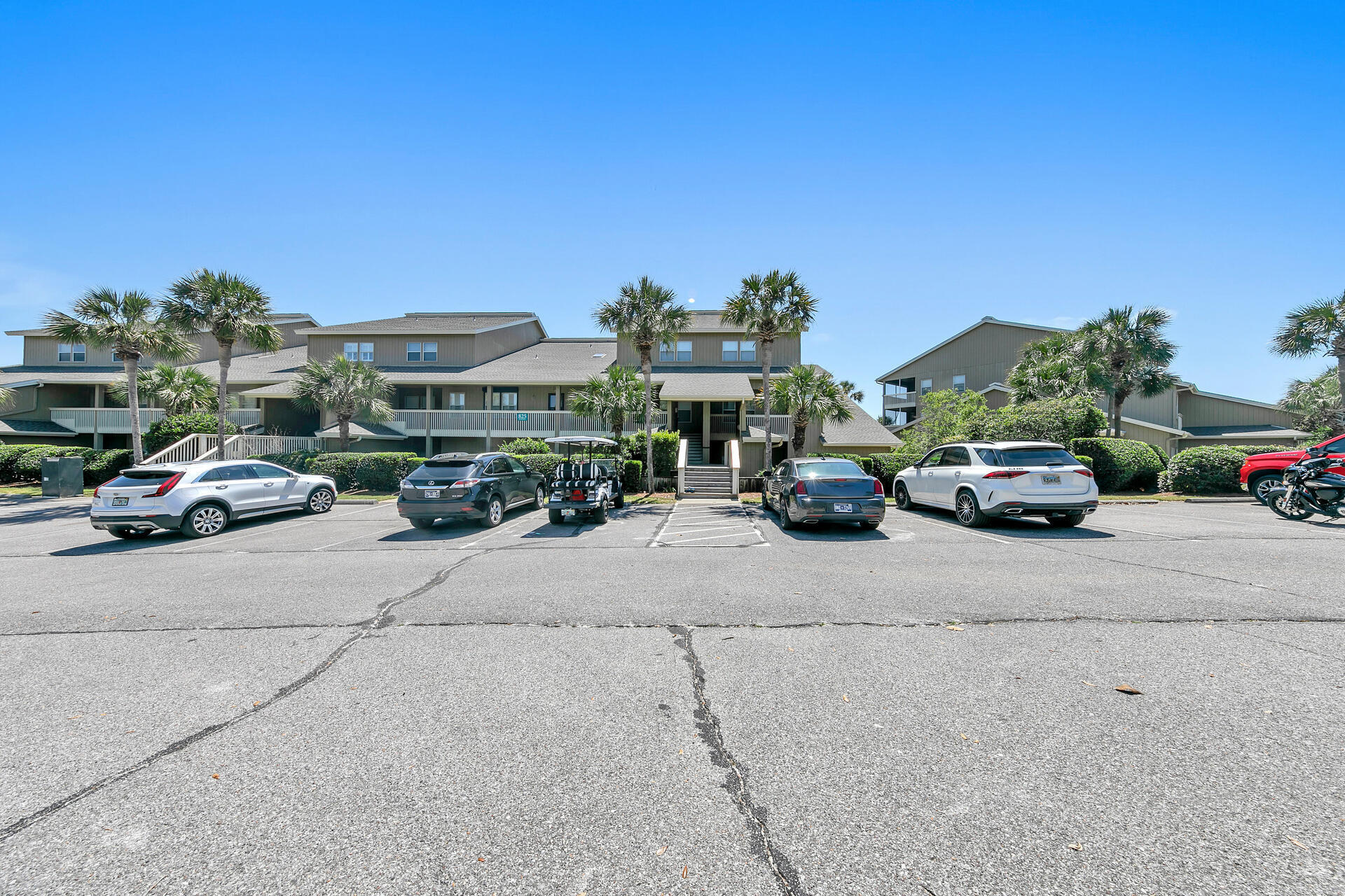 SEASCAPE CONDO PH 10 - Residential