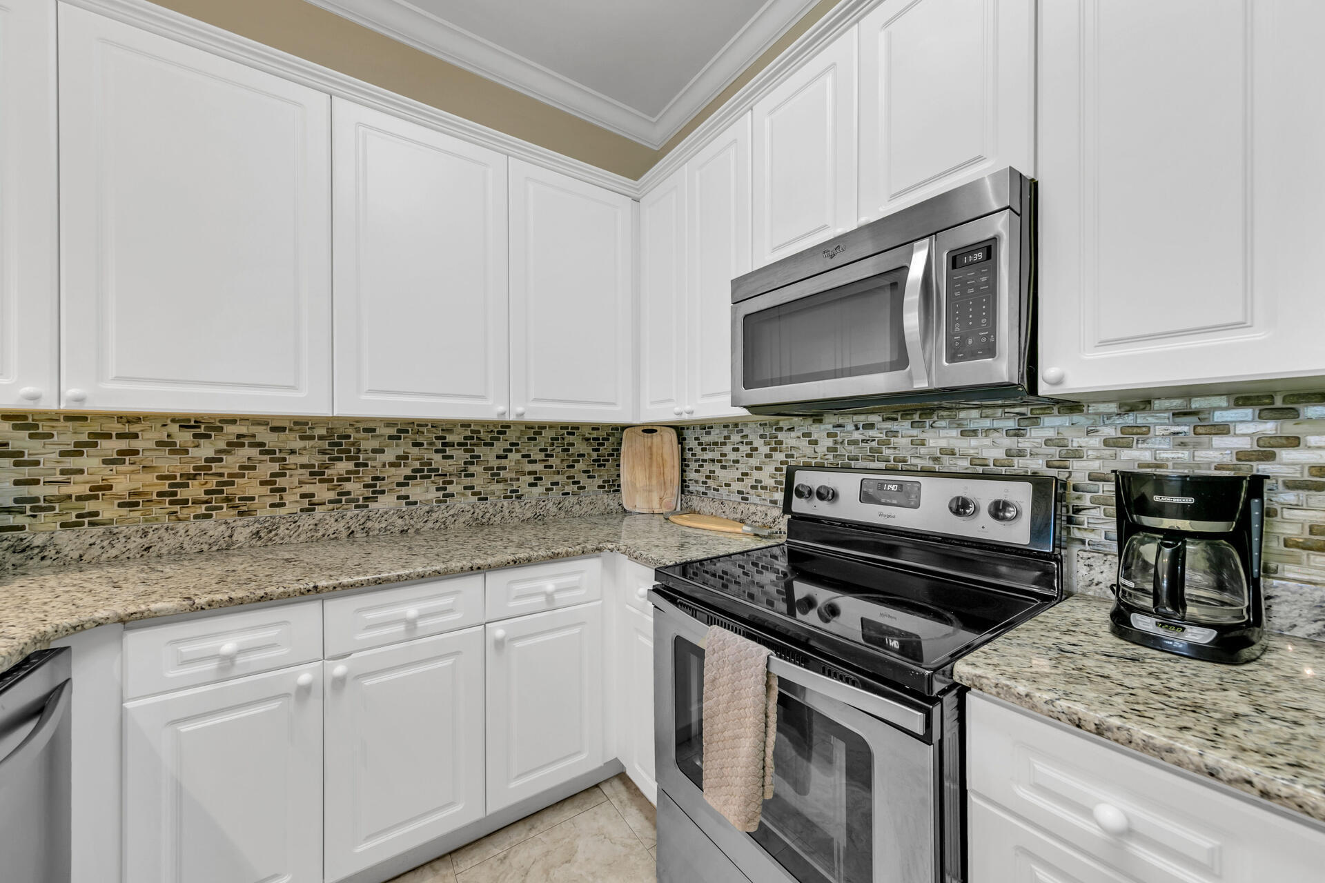 SEASCAPE CONDO PH 10 - Residential