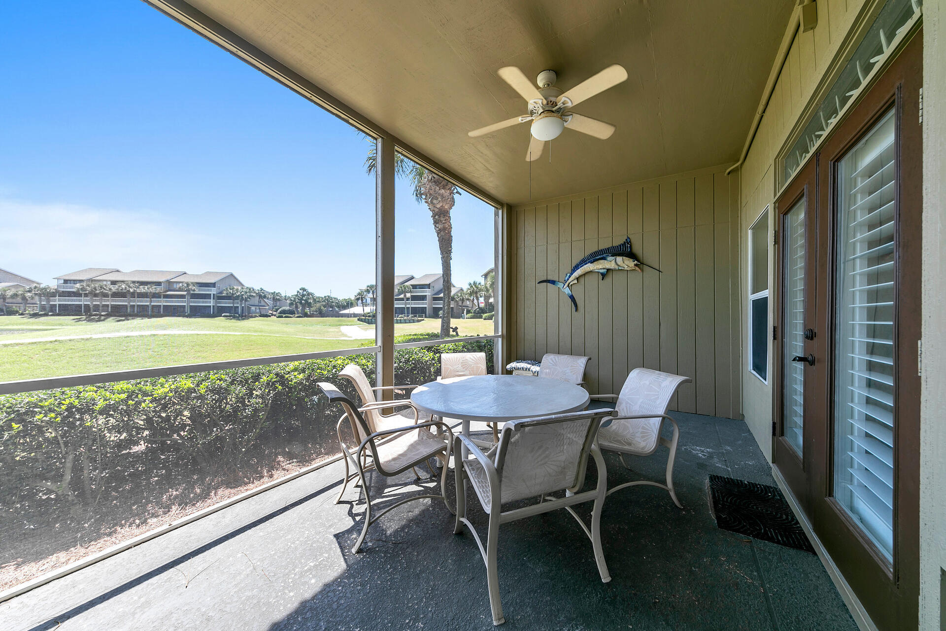 SEASCAPE CONDO PH 10 - Residential