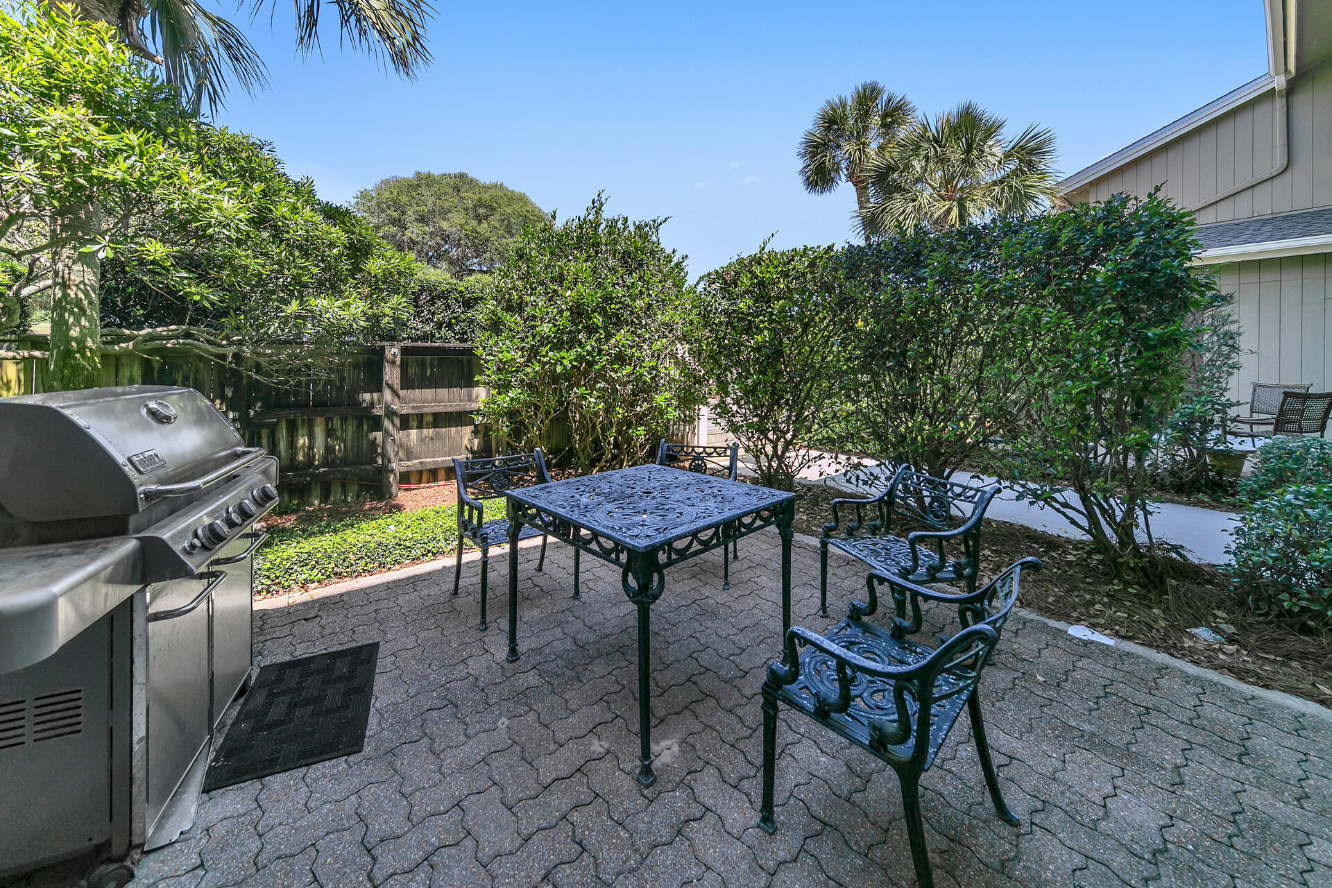 SEASCAPE CONDO PH 10 - Residential