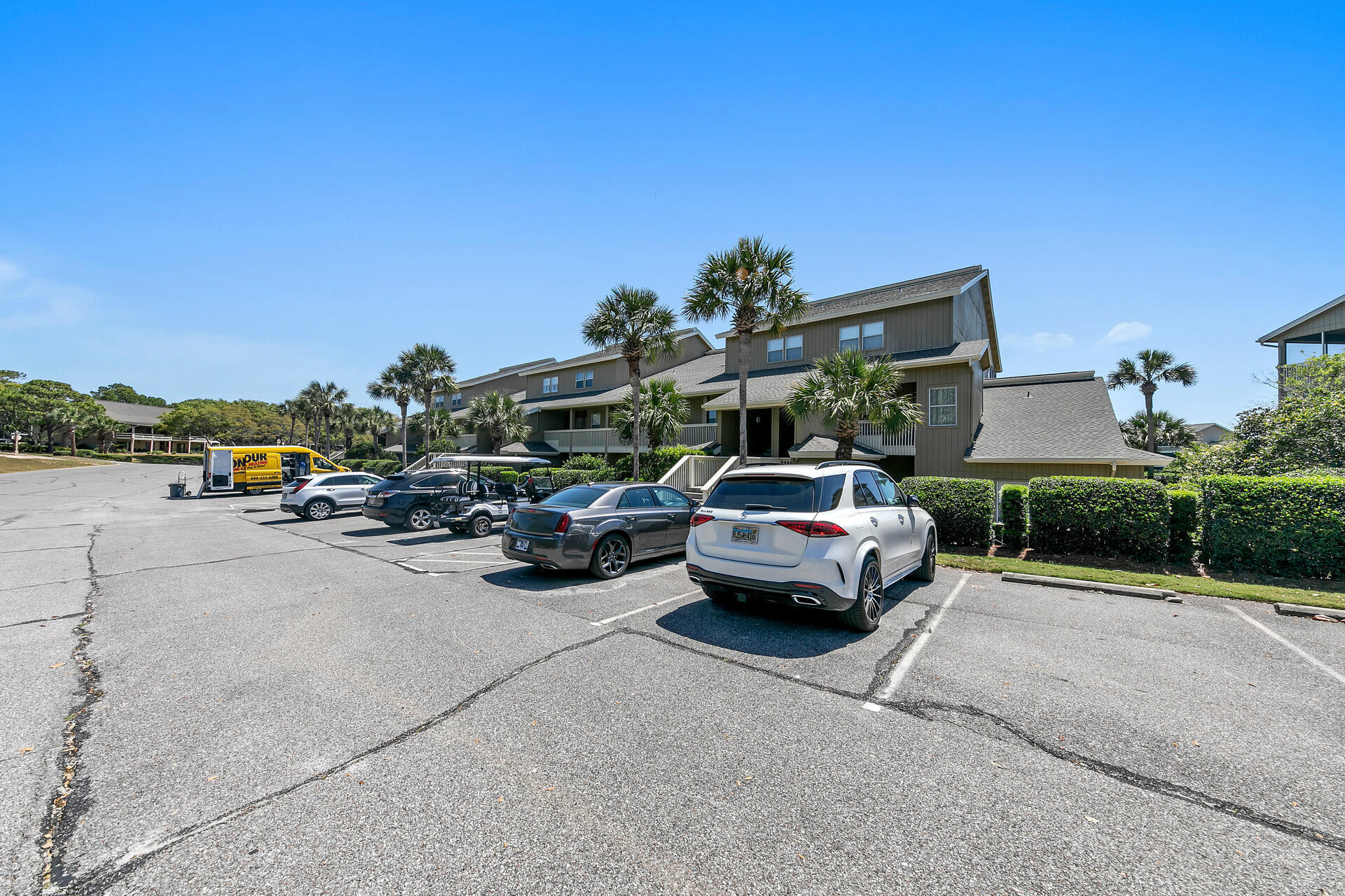 SEASCAPE CONDO PH 10 - Residential