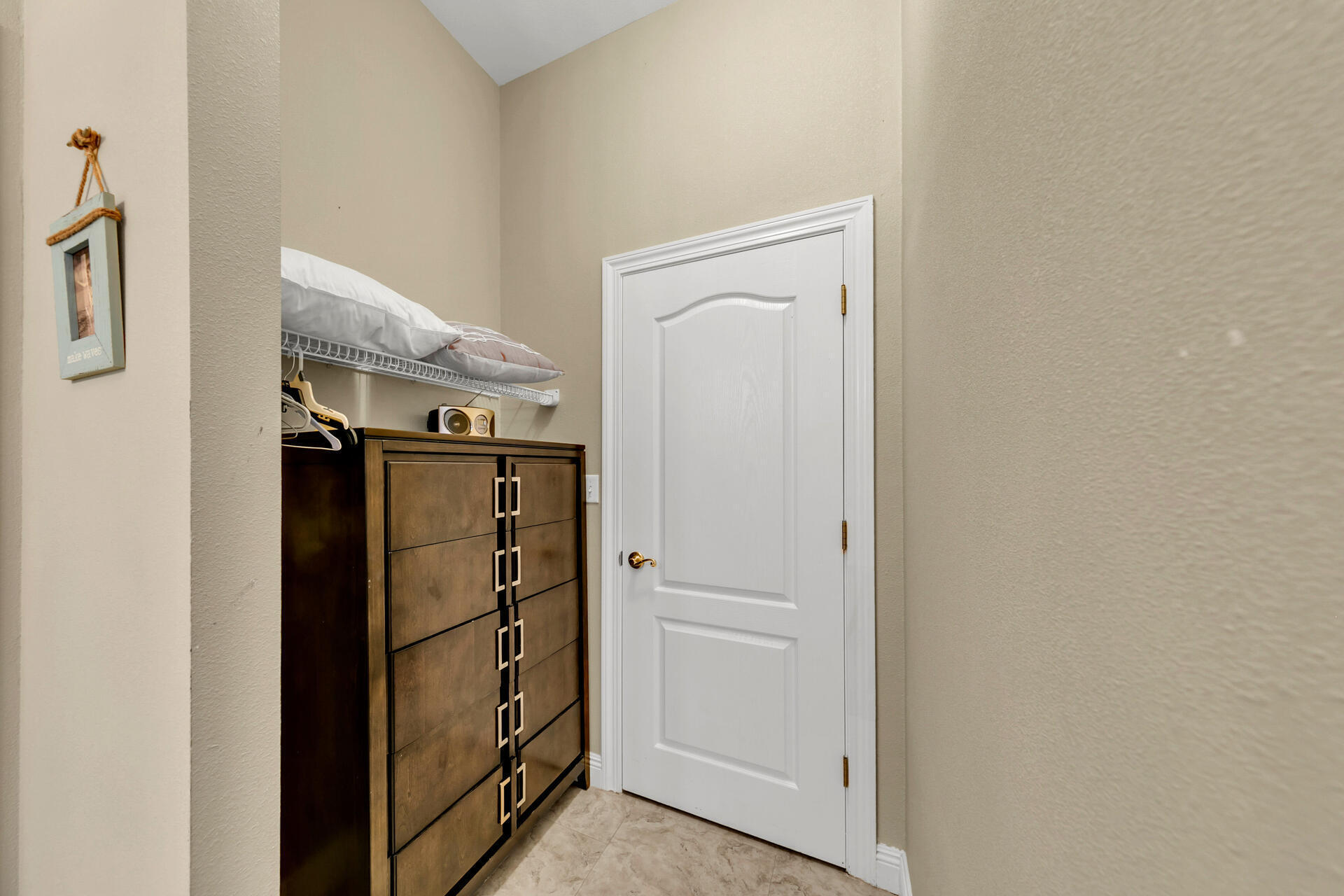 SEASCAPE CONDO PH 10 - Residential